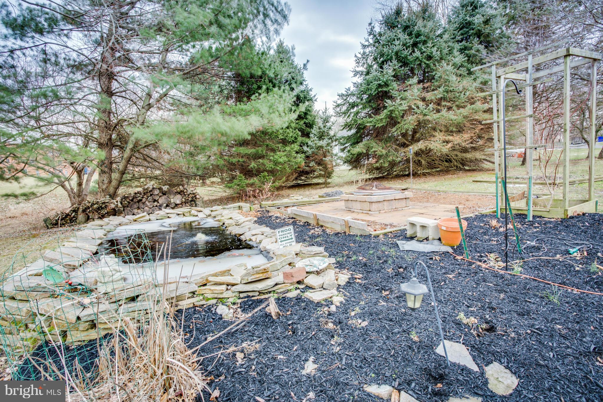 MOUNT HEBRON - Residential