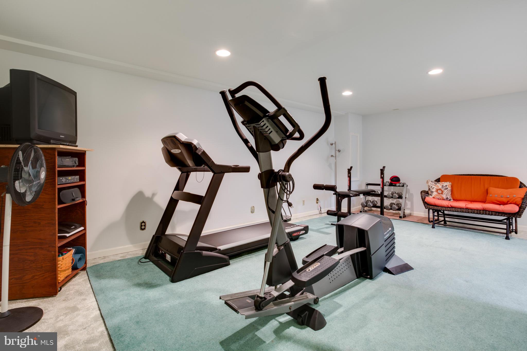 MOUNT HEBRON - Residential