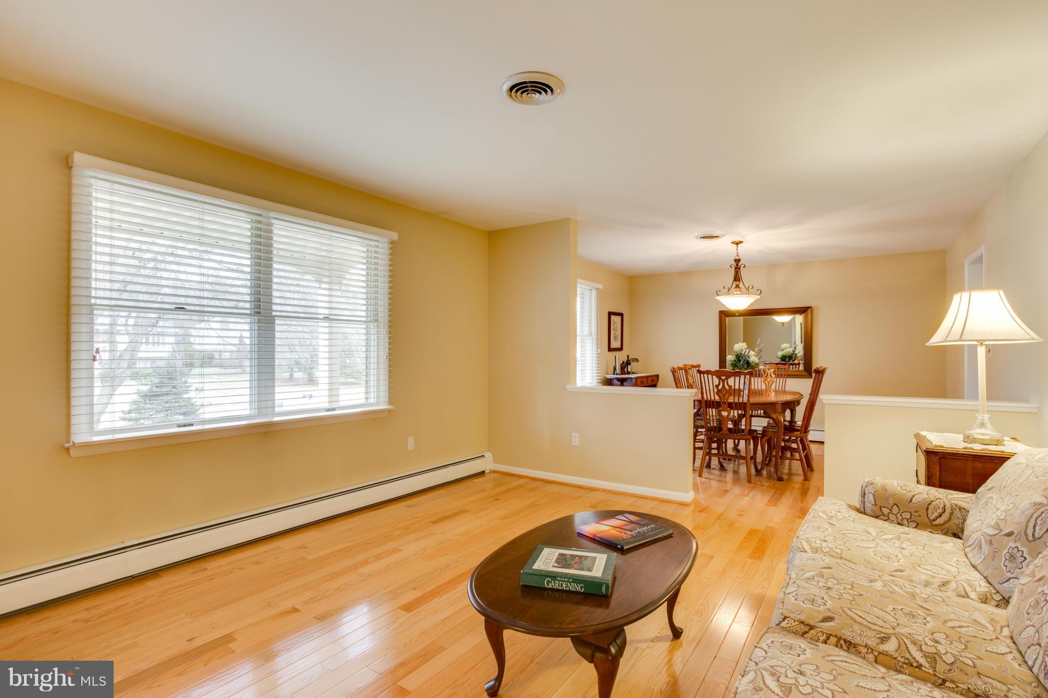 MOUNT HEBRON - Residential