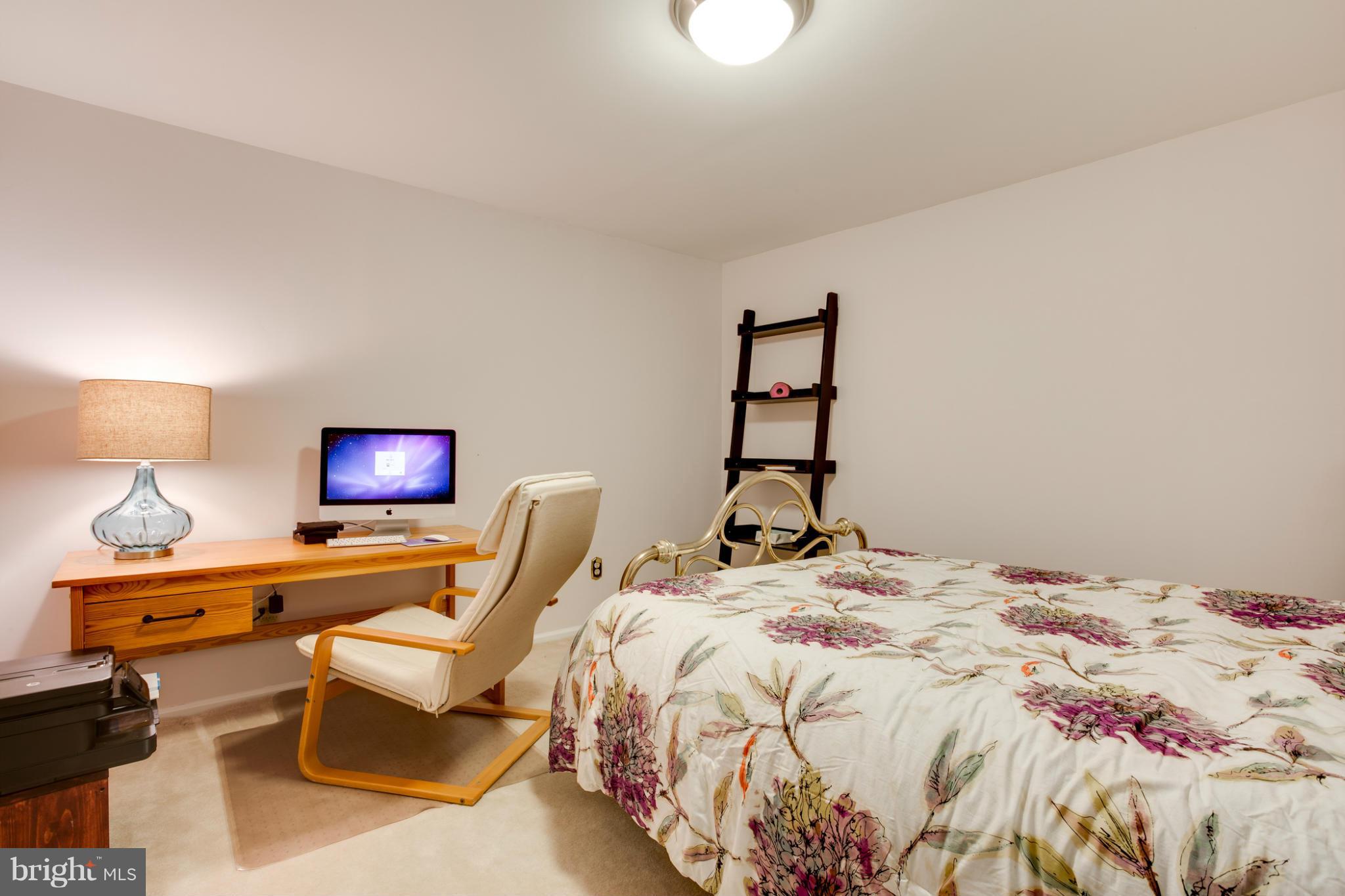 MOUNT HEBRON - Residential