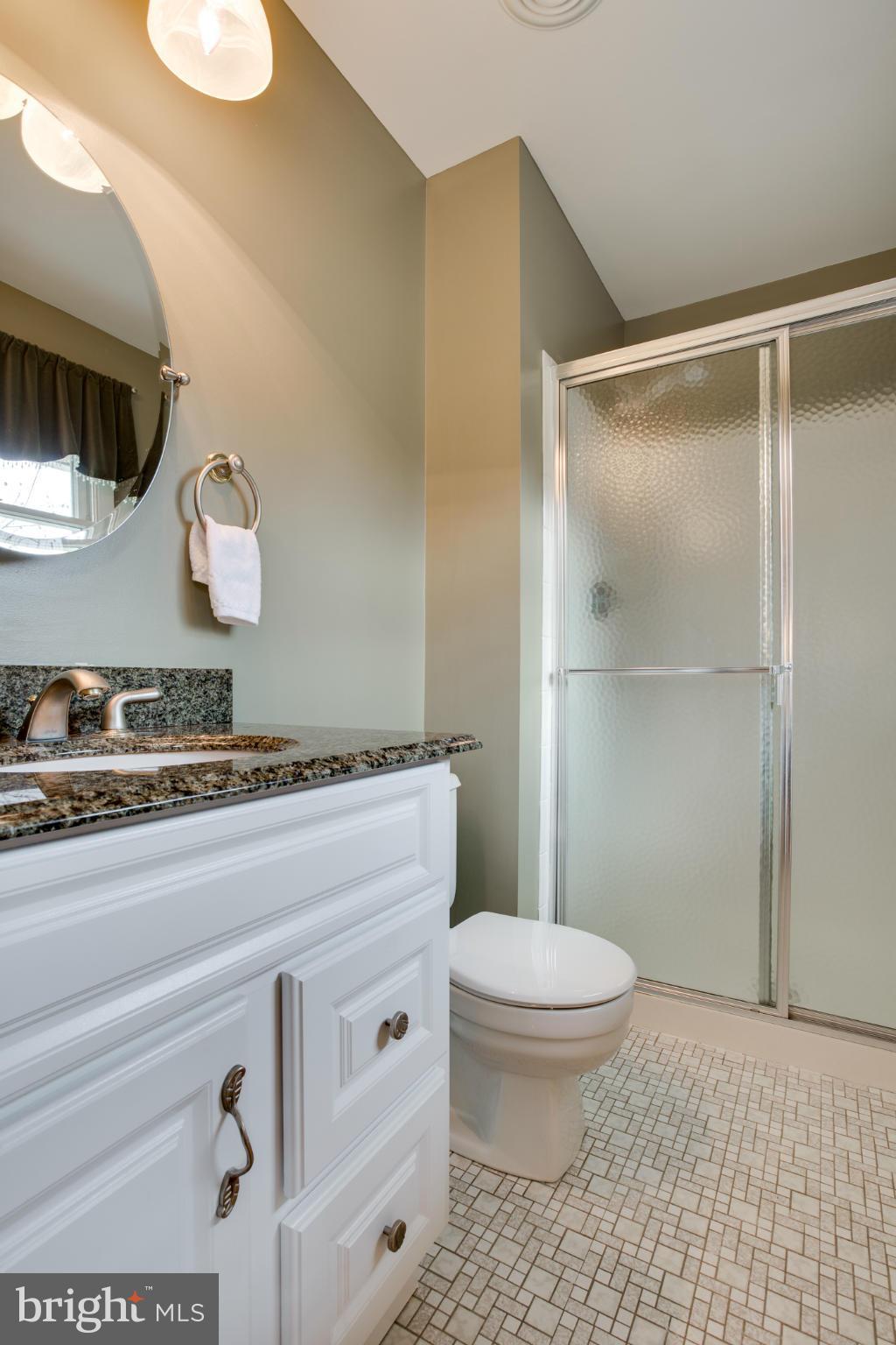 MOUNT HEBRON - Residential