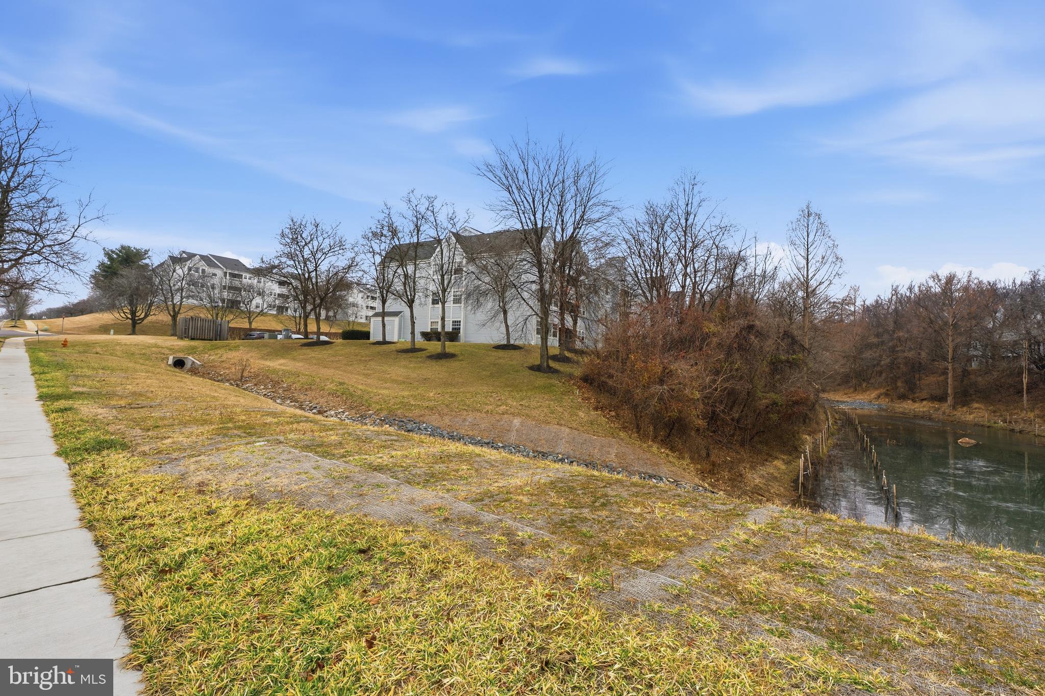 VILLAGE OF MONTGOMERY RUN - Residential