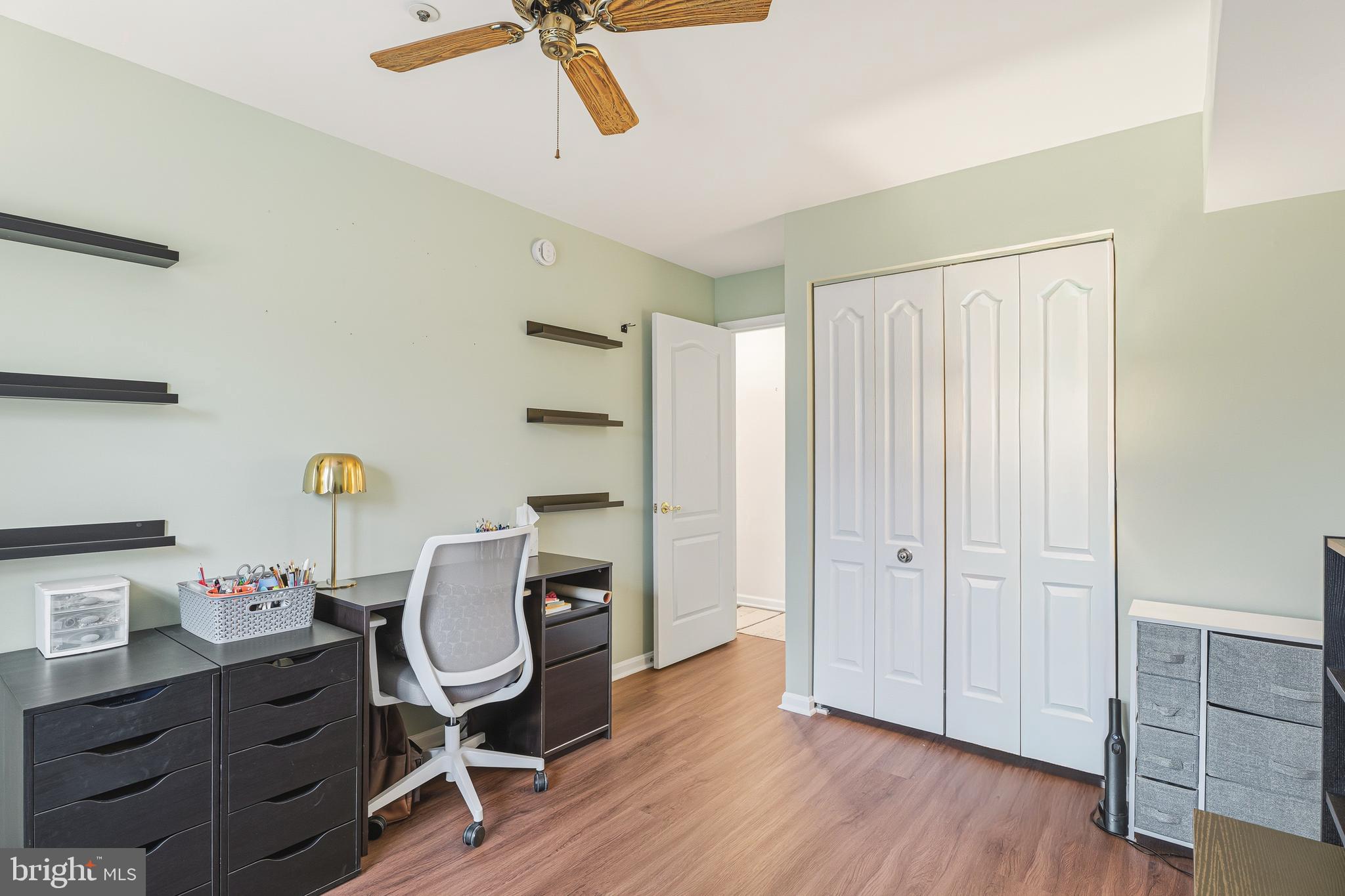 VILLAGE OF MONTGOMERY RUN - Residential