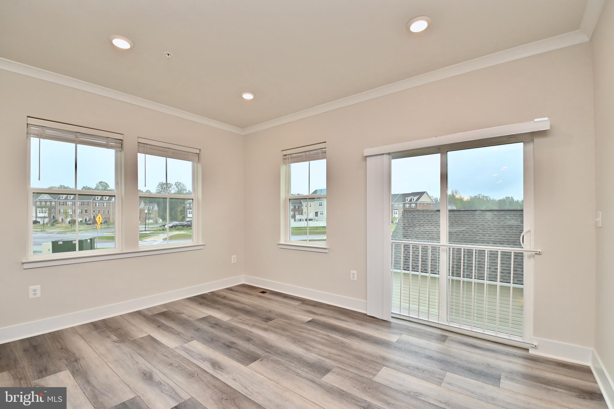 STONEHAVEN - Residential