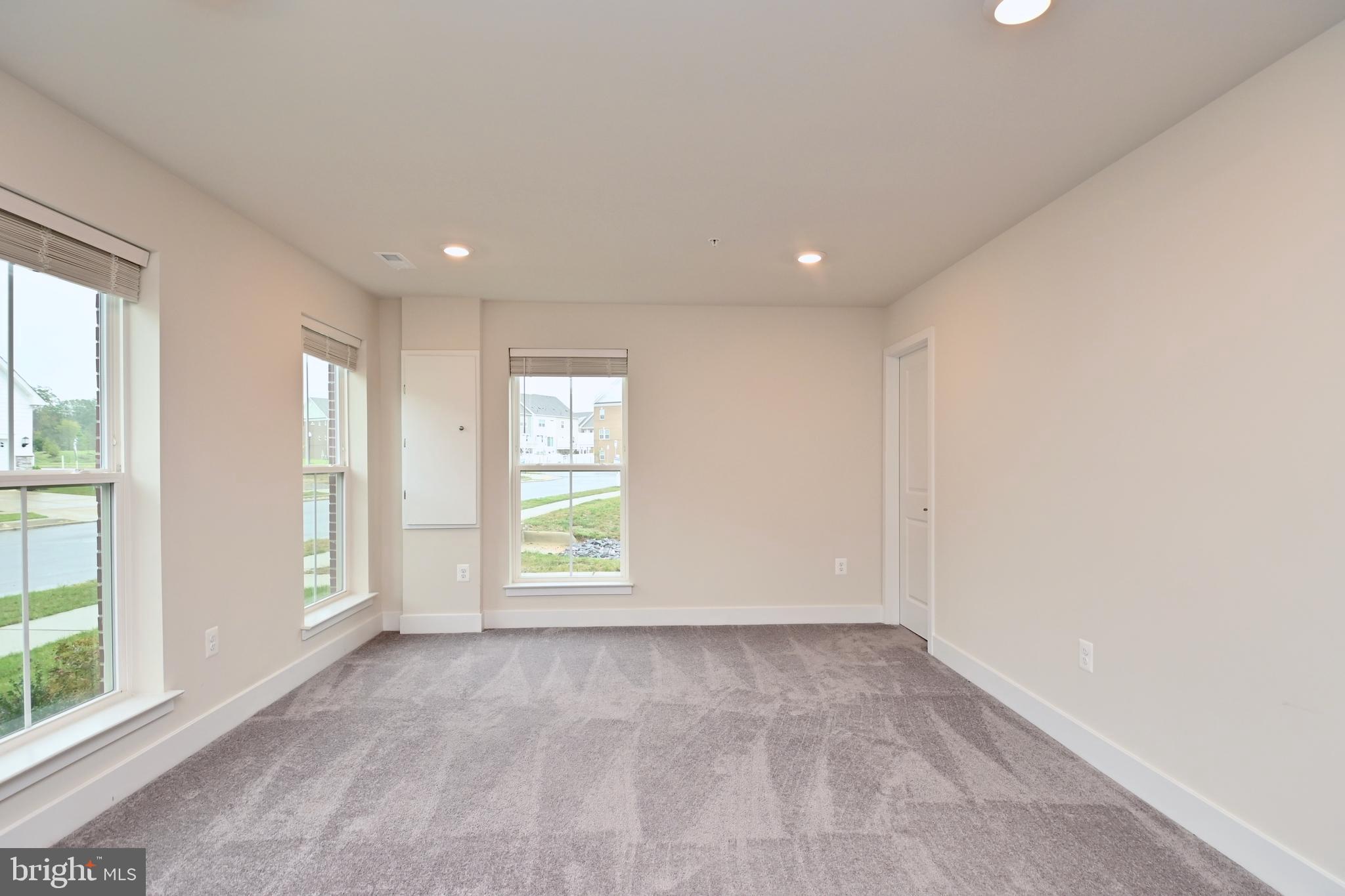 STONEHAVEN - Residential