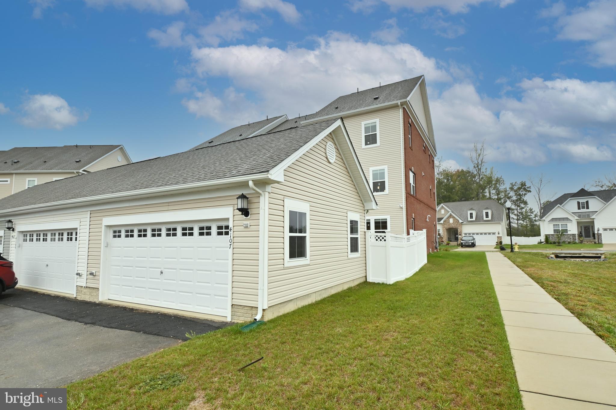 STONEHAVEN - Residential