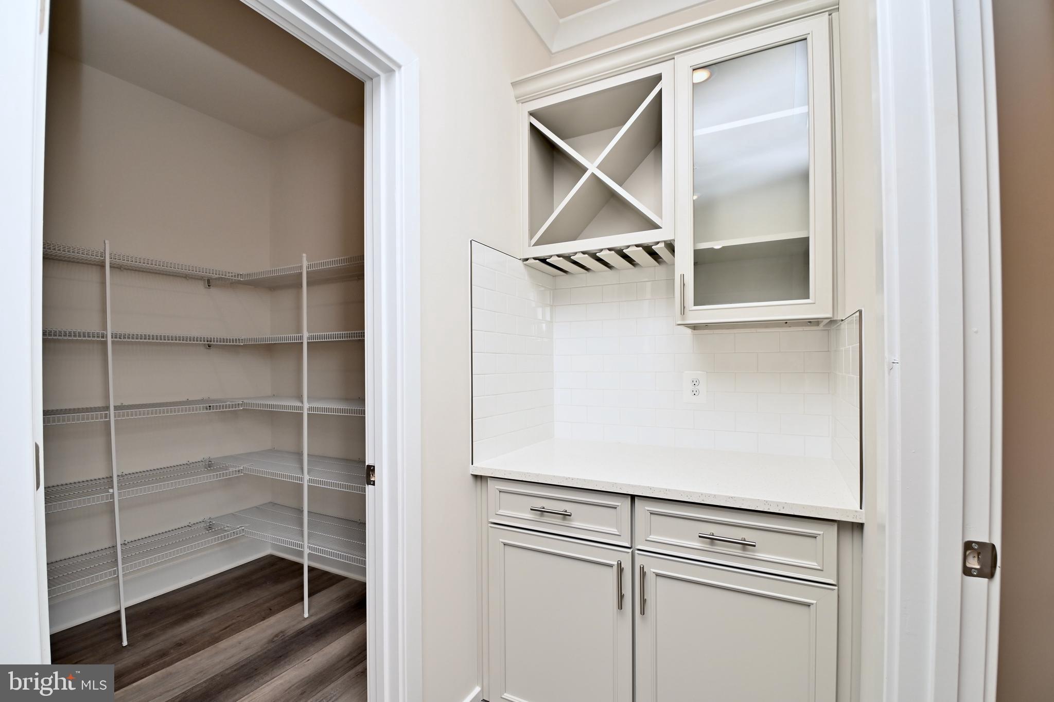 STONEHAVEN - Residential