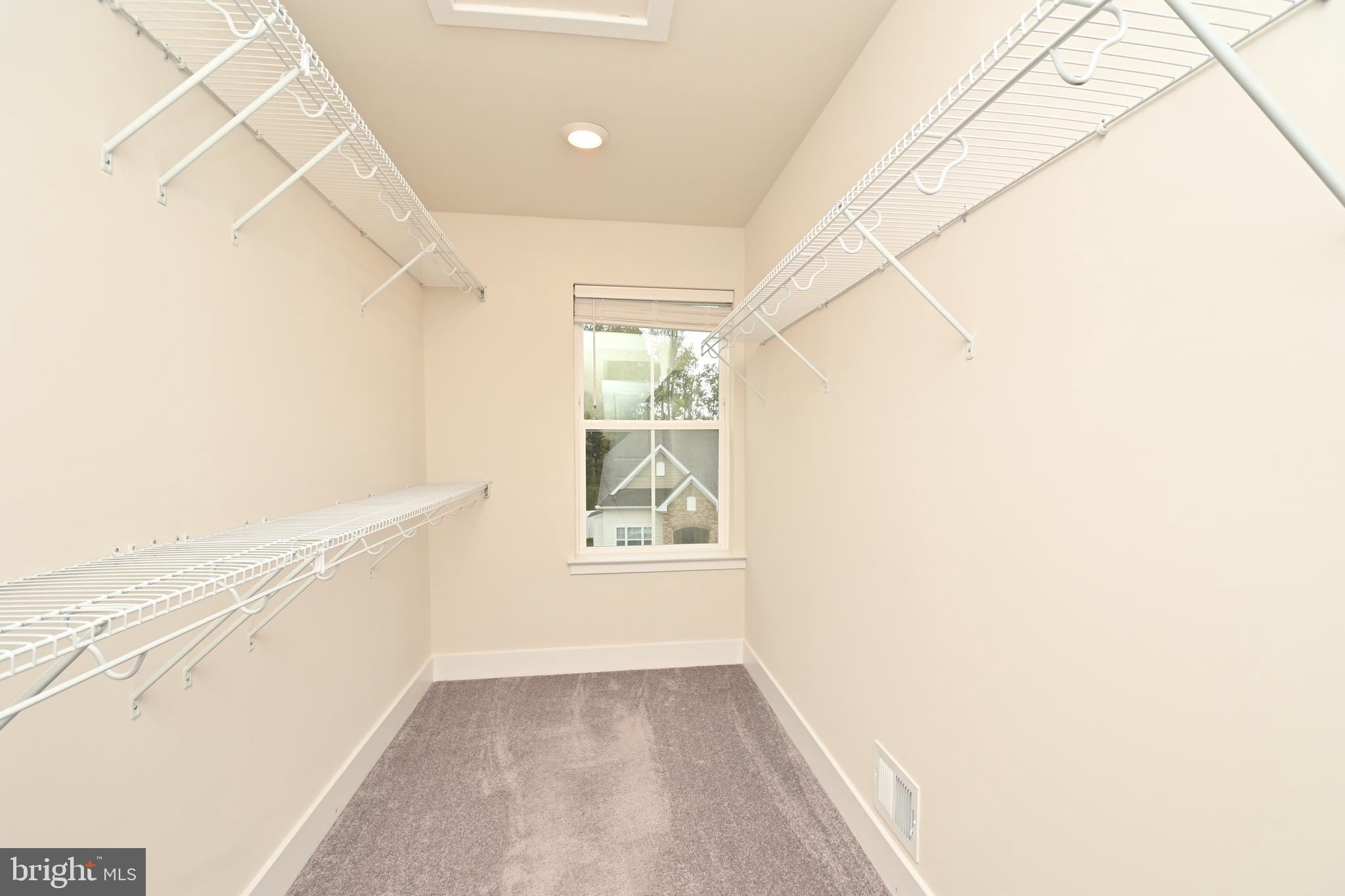 STONEHAVEN - Residential