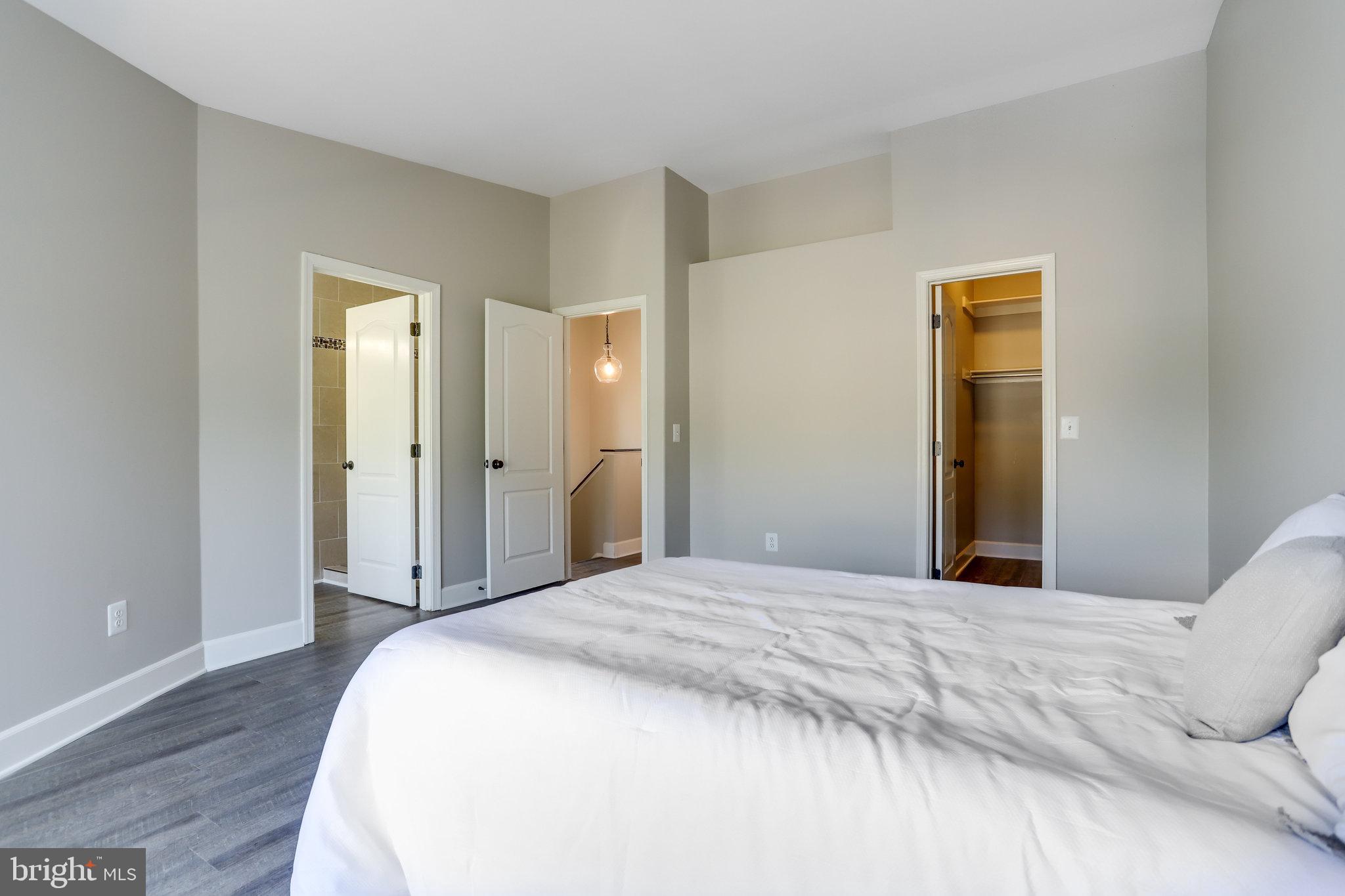 PENDERBROOK - Residential