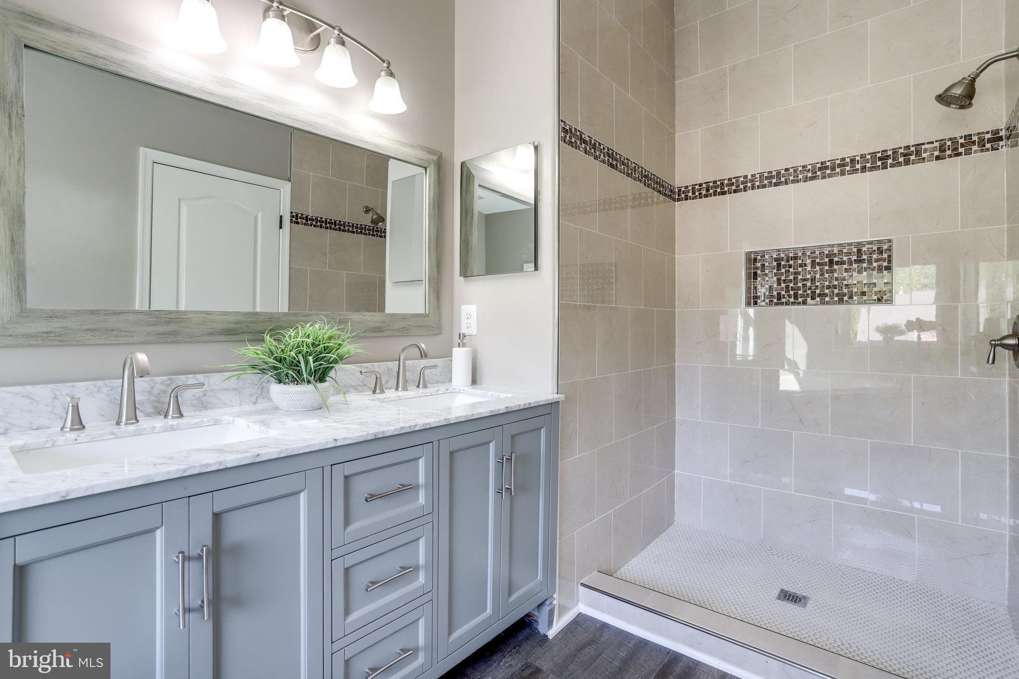 PENDERBROOK - Residential