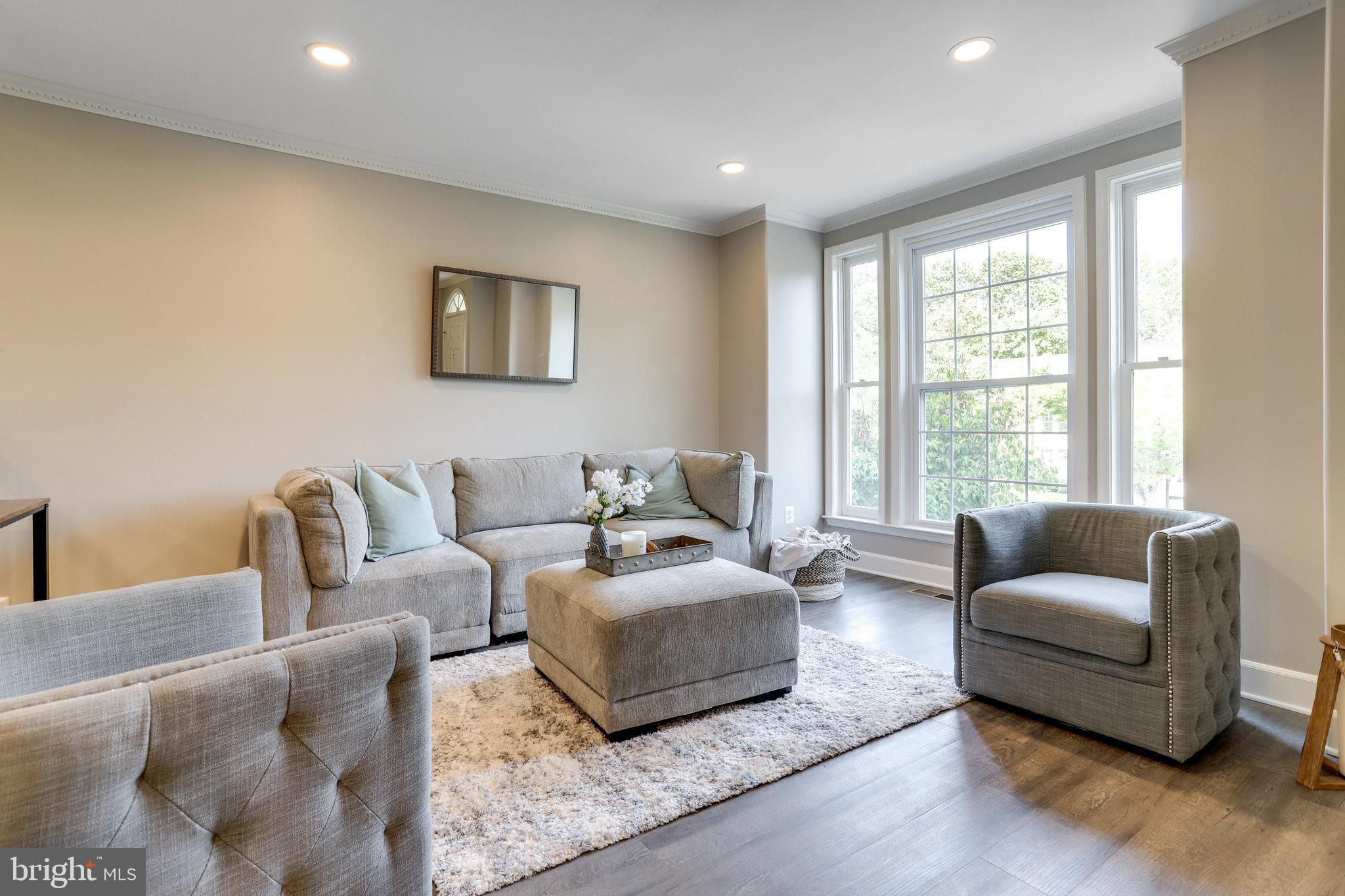 PENDERBROOK - Residential