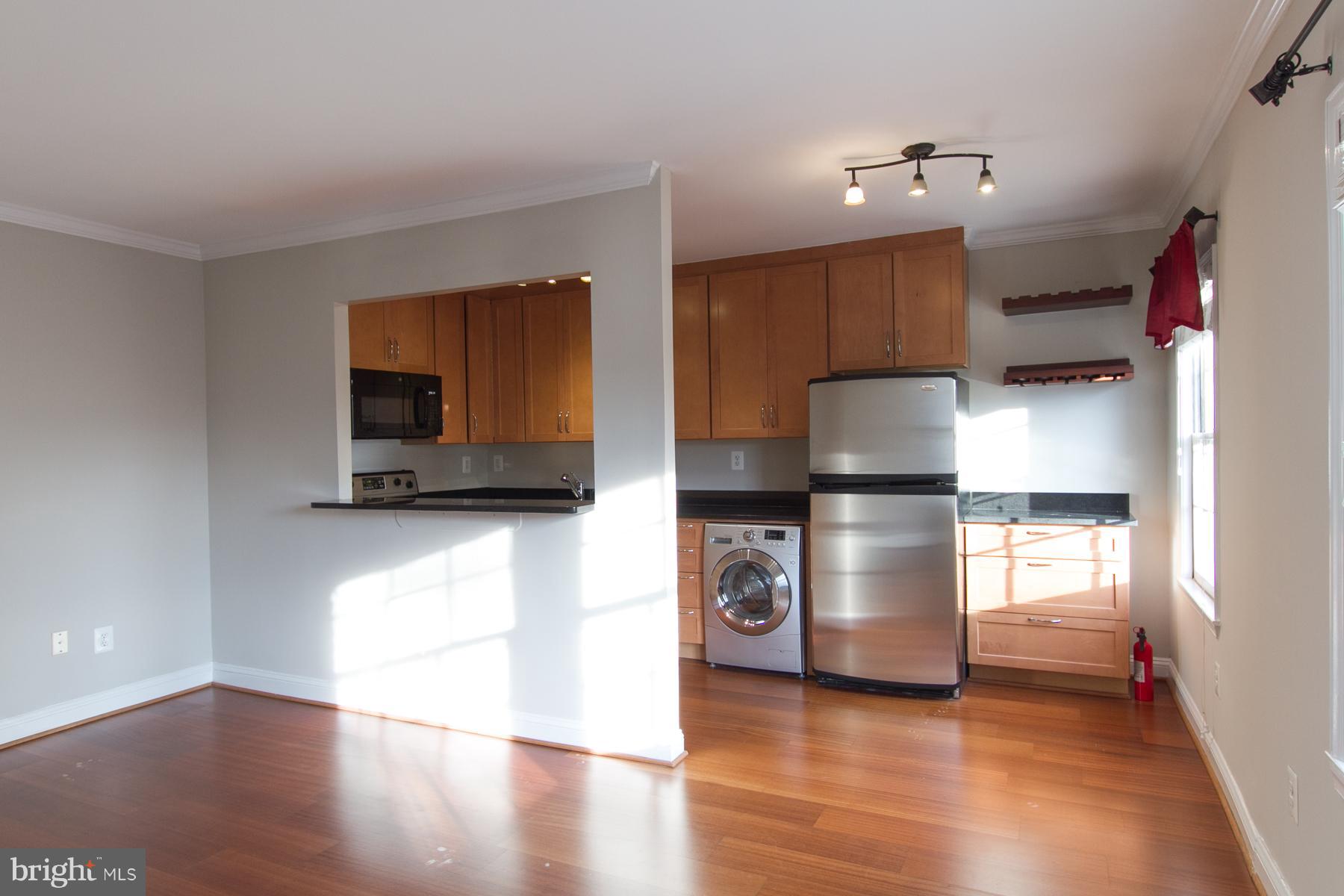 RIVERTON - Residential Lease