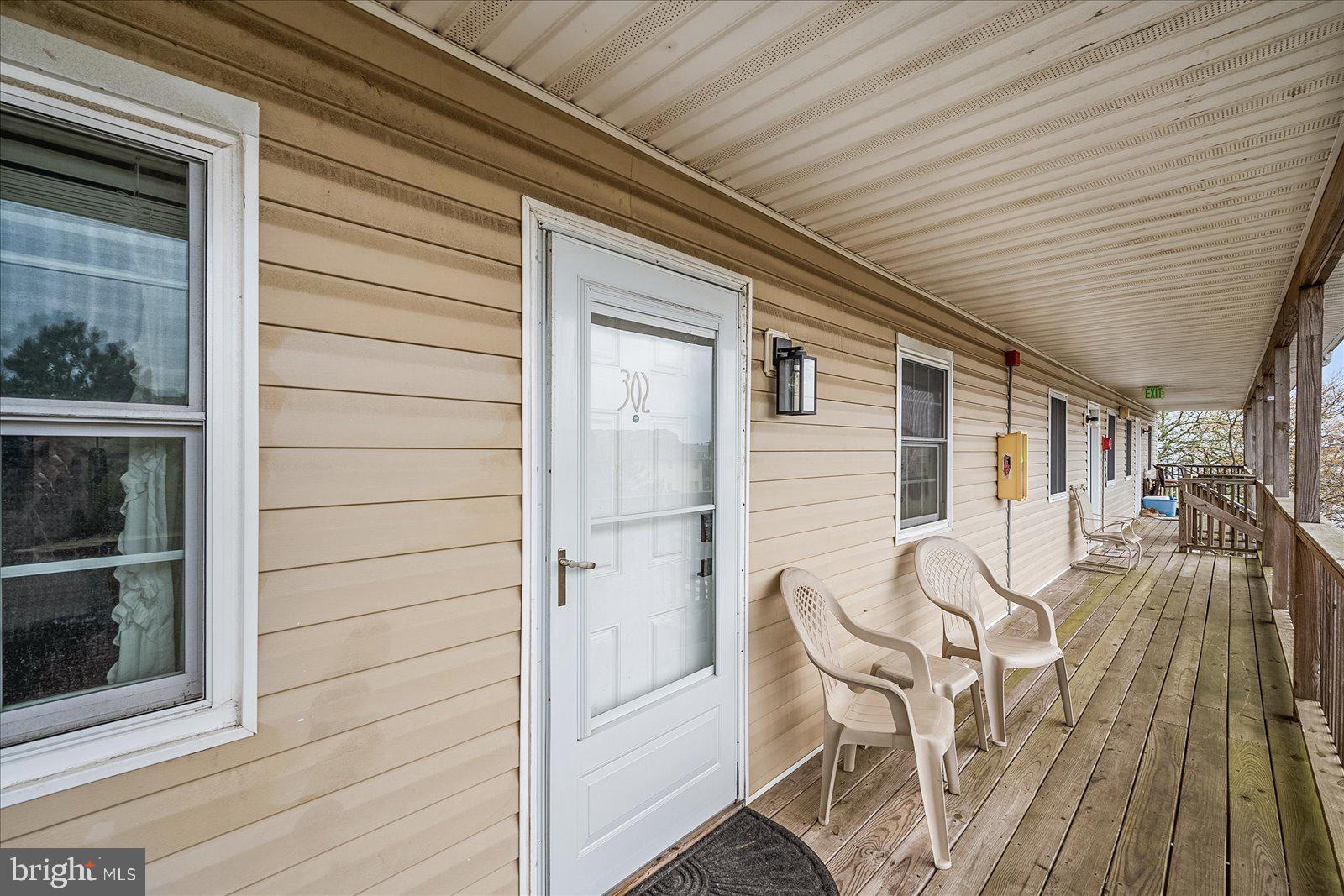 425 ROBIN DRIVE 302