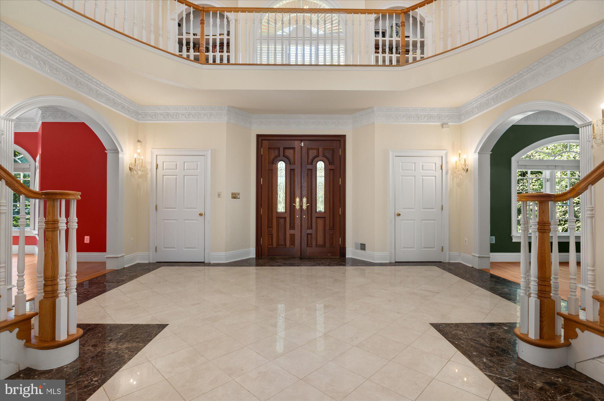 LANGLEY FOREST - Residential