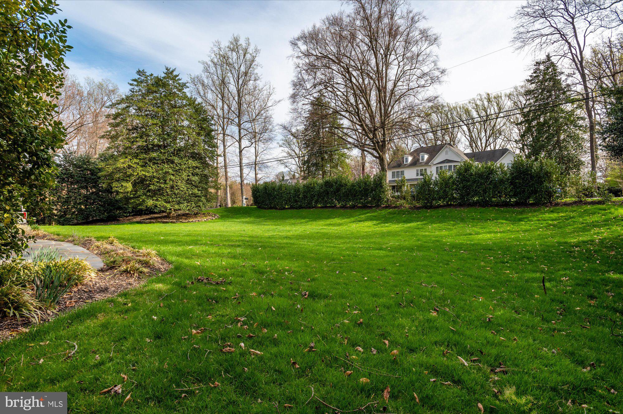 LANGLEY FOREST - Residential