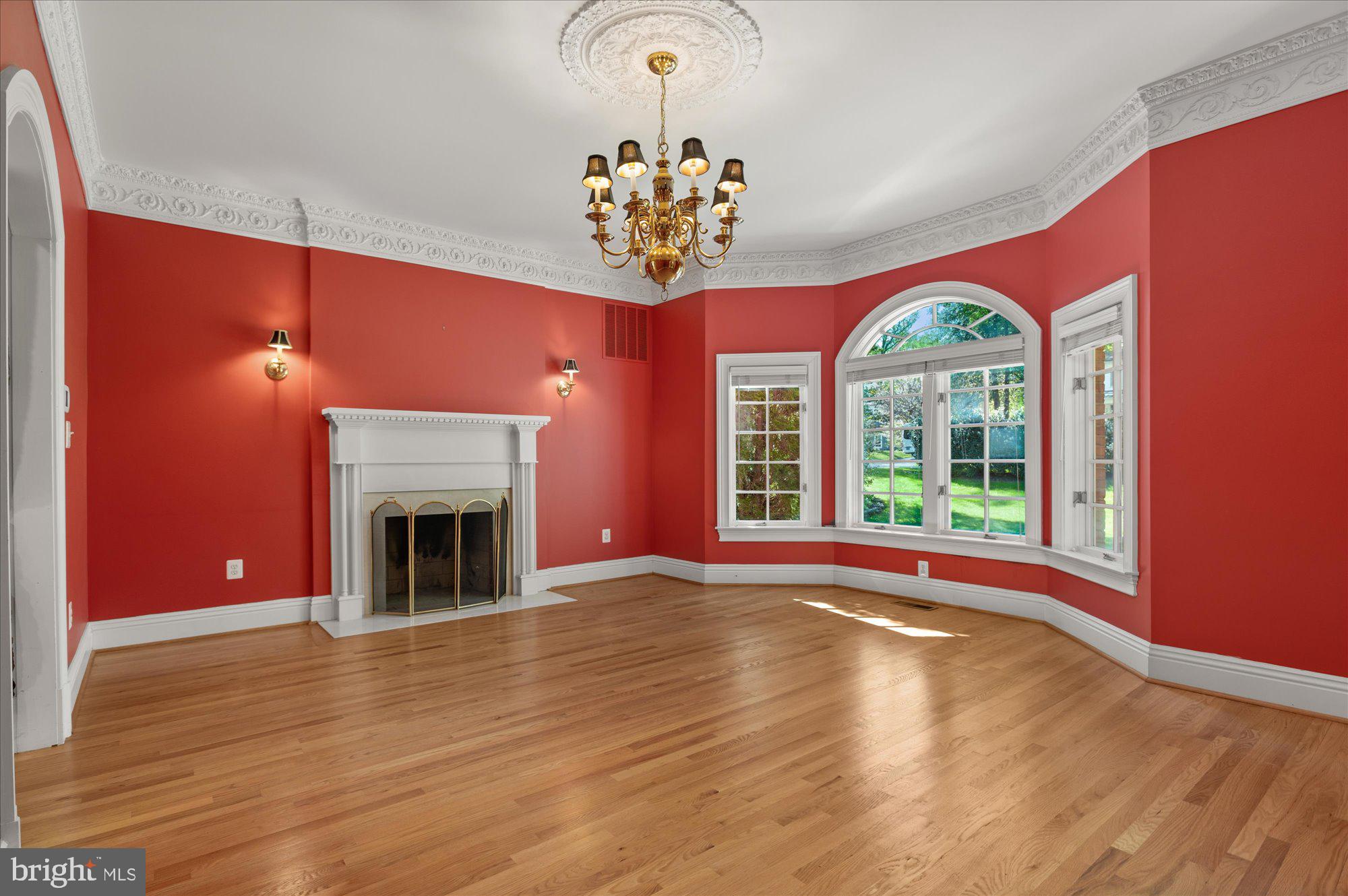 LANGLEY FOREST - Residential