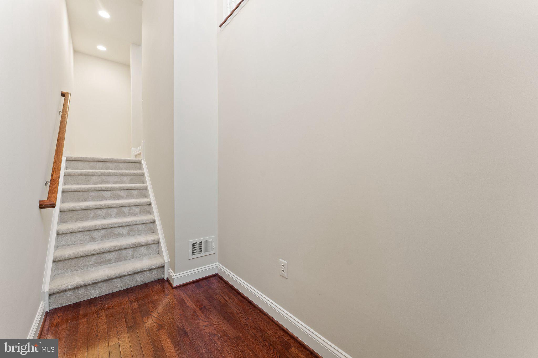 SOUTH MARKET - Residential Lease