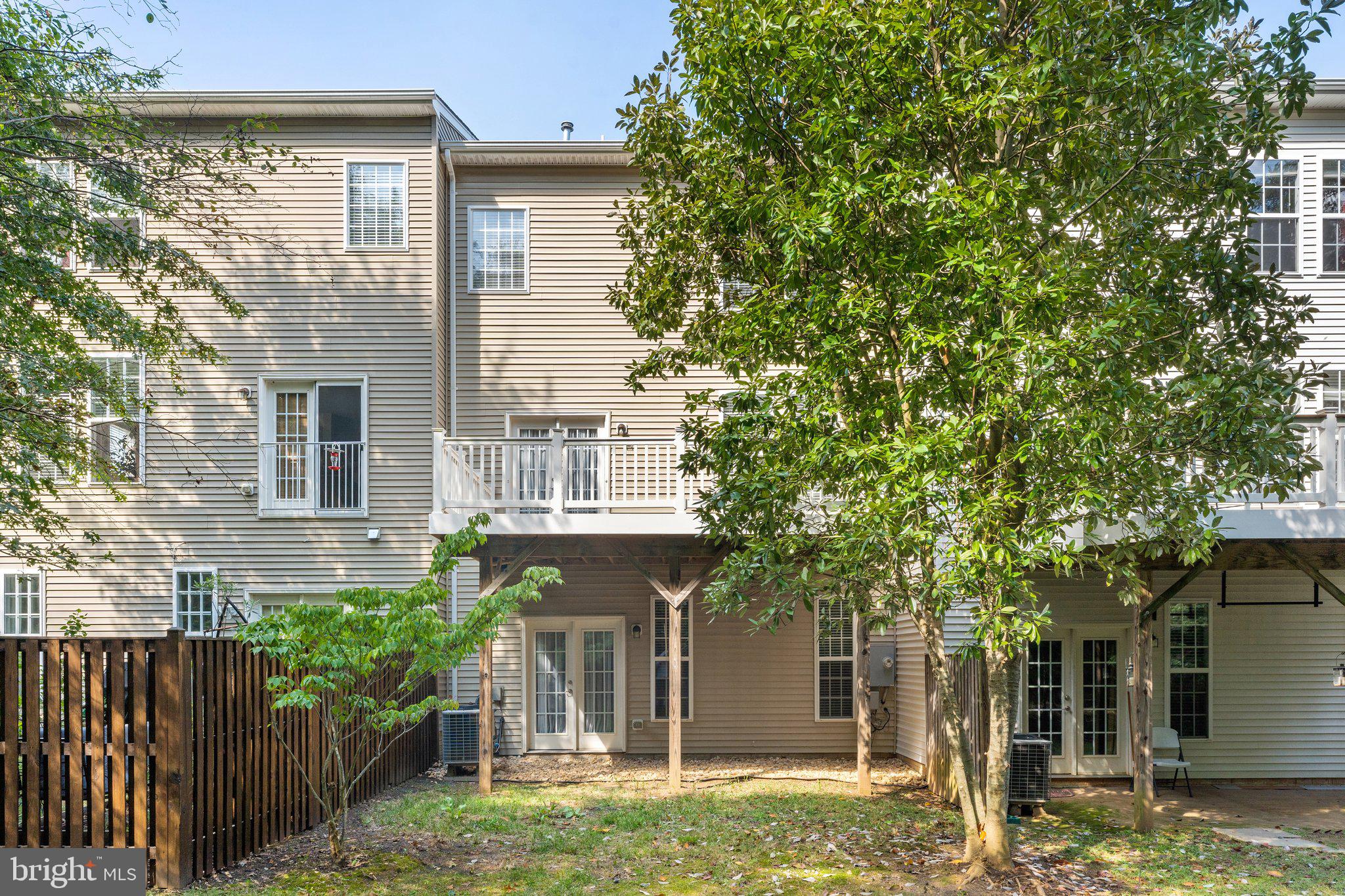 SOUTH MARKET - Residential Lease