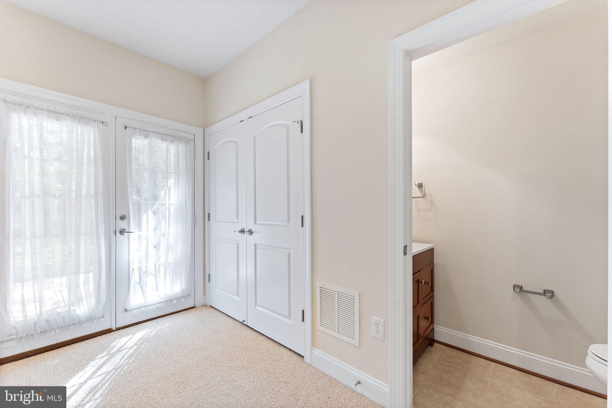 SOUTH MARKET - Residential Lease