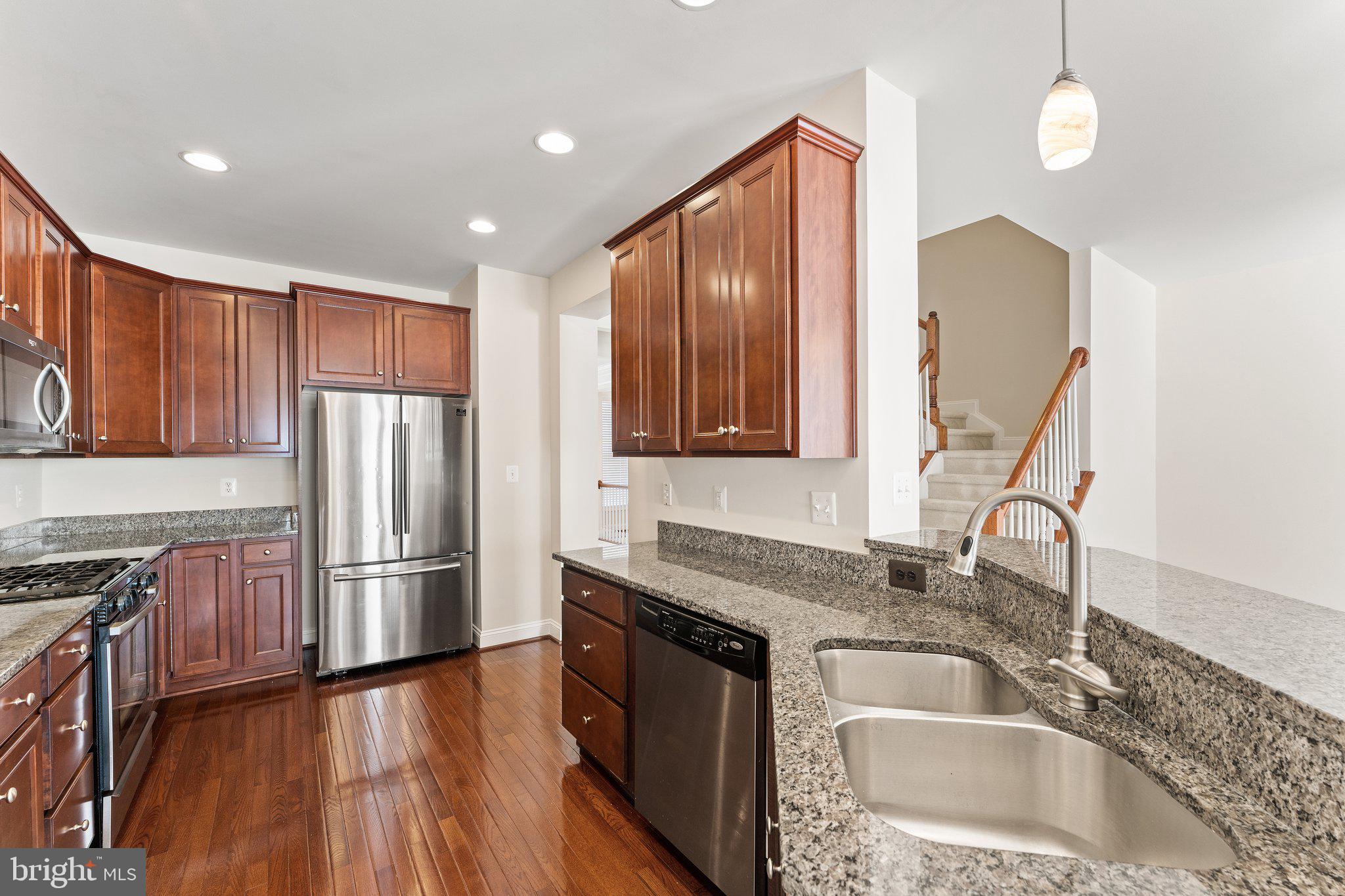 SOUTH MARKET - Residential Lease