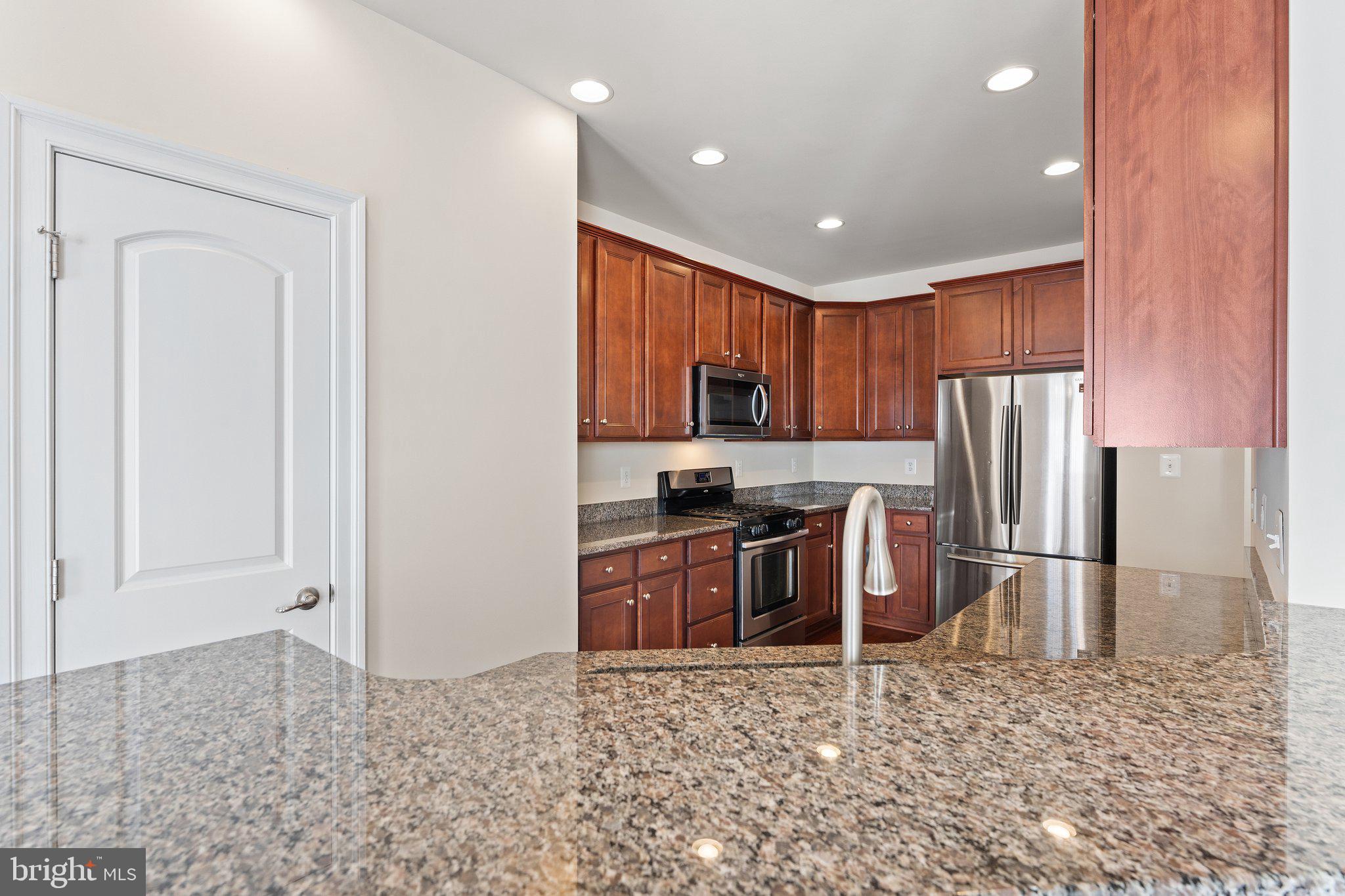 SOUTH MARKET - Residential Lease