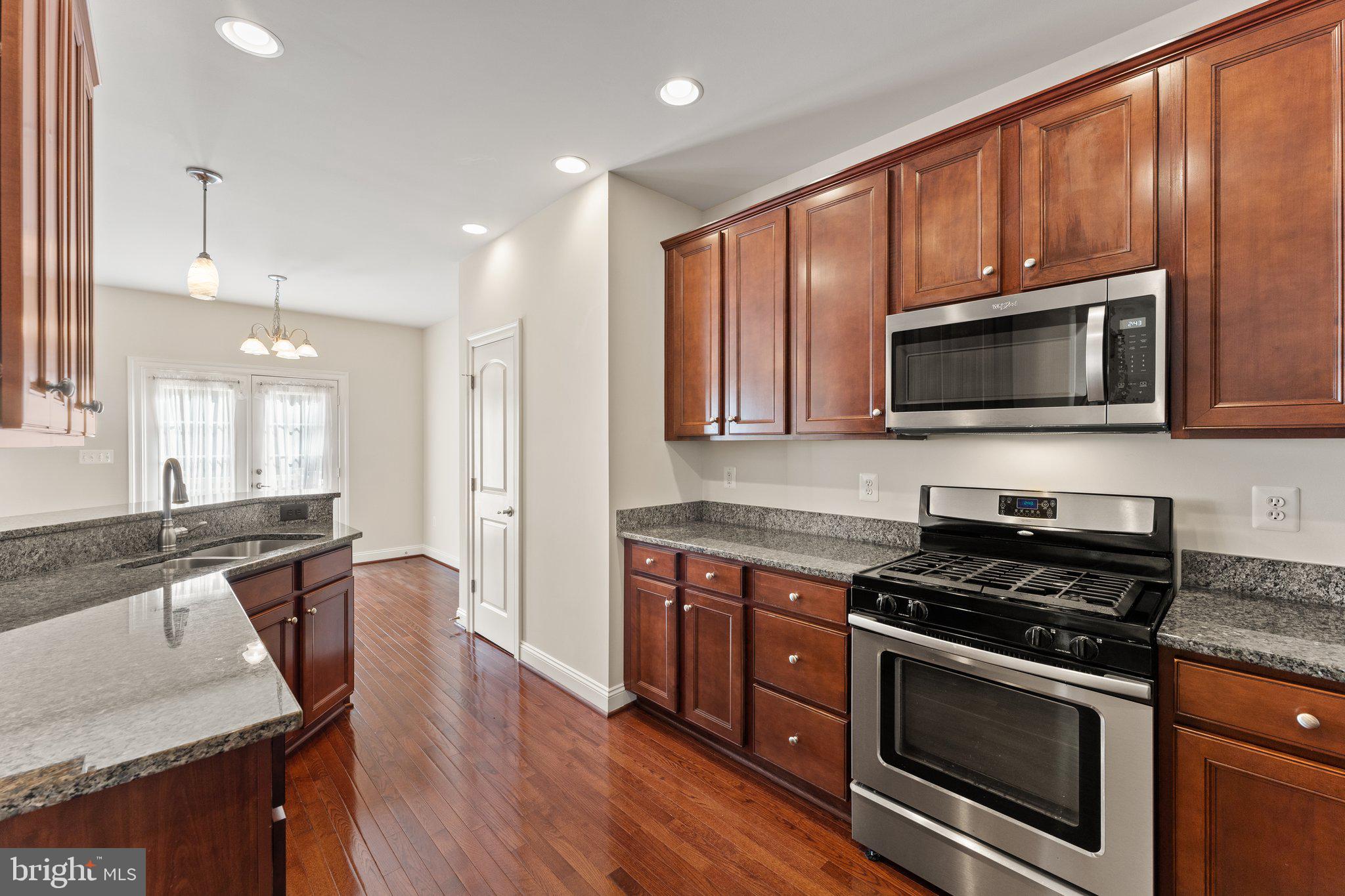 SOUTH MARKET - Residential Lease