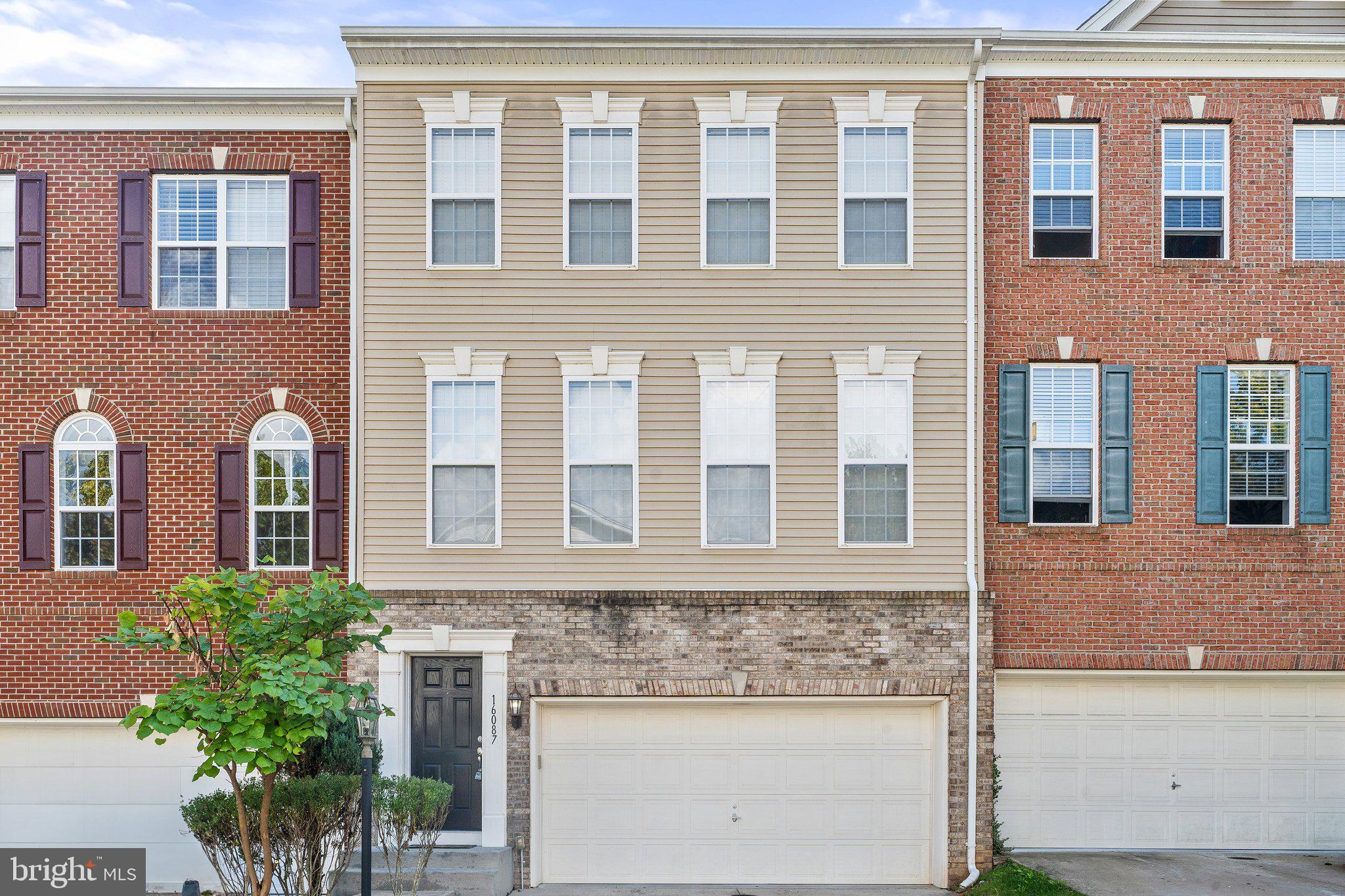 SOUTH MARKET - Residential Lease