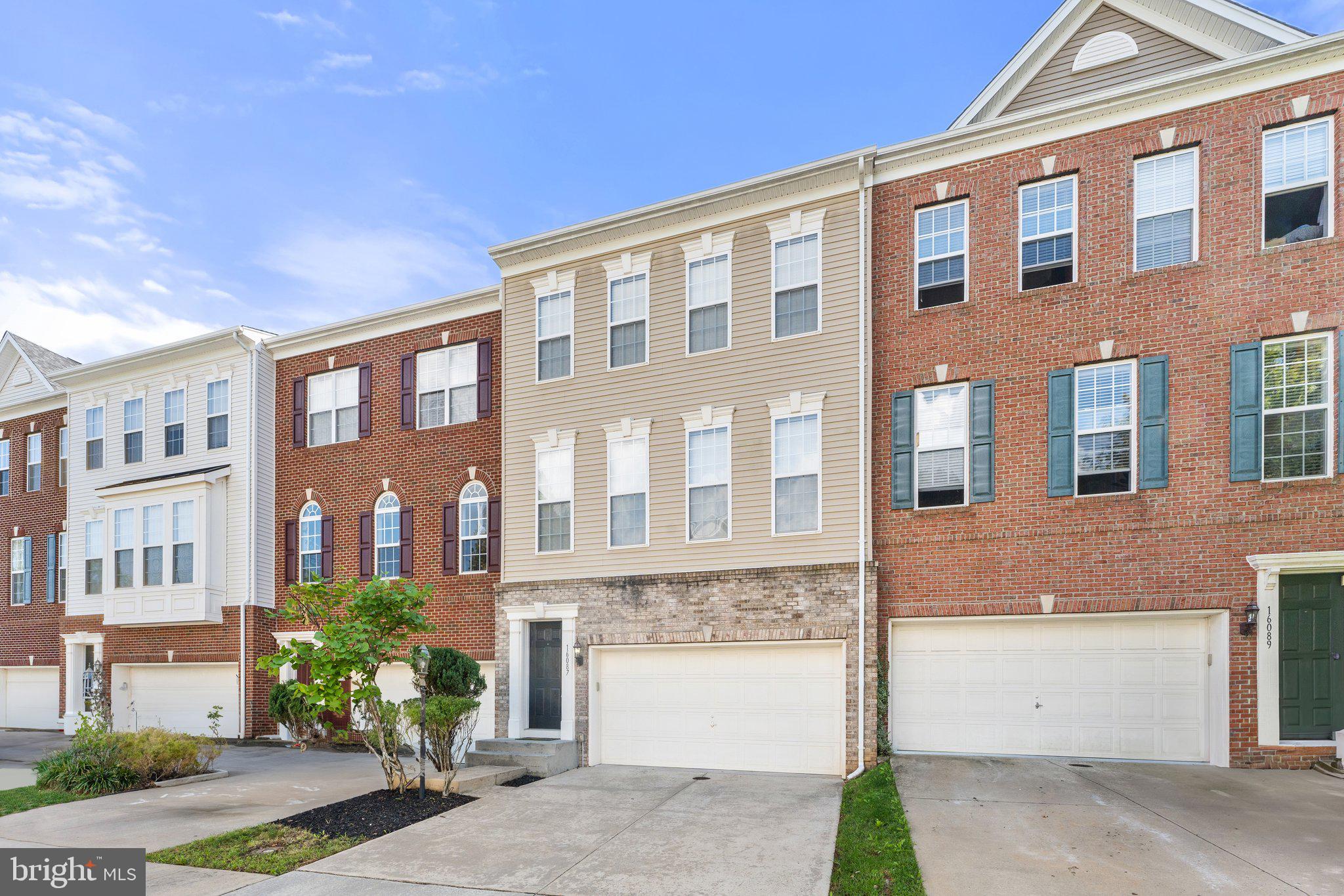 SOUTH MARKET - Residential Lease