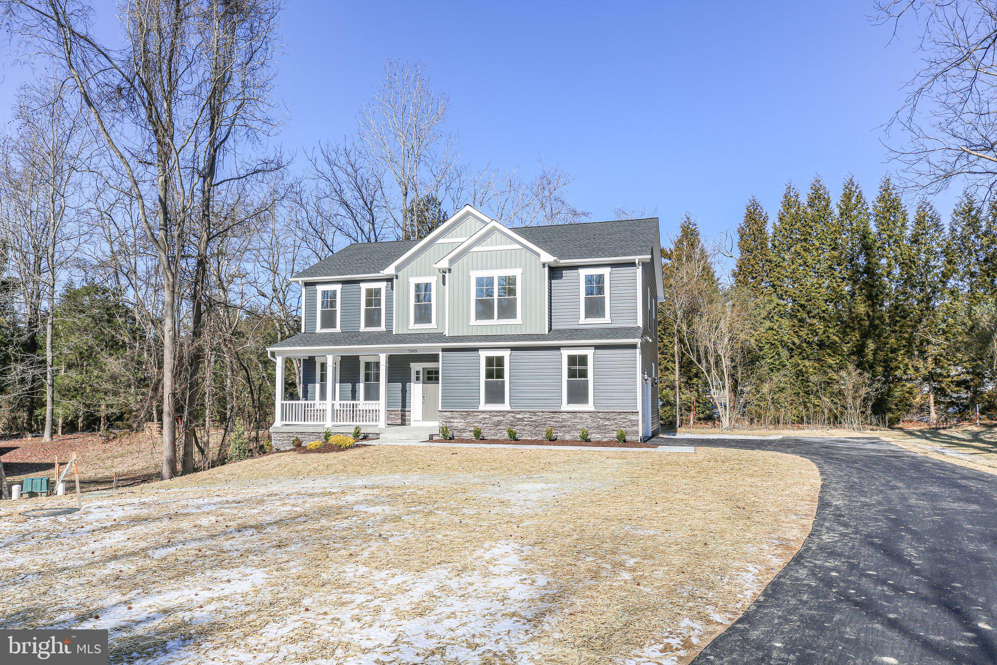 PRESIDENTIAL LAKES - Residential