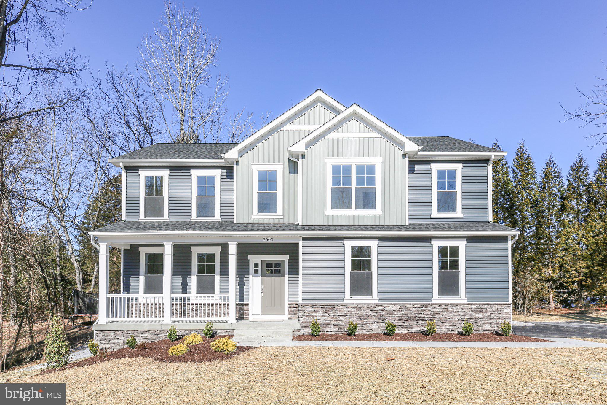 PRESIDENTIAL LAKES - Residential