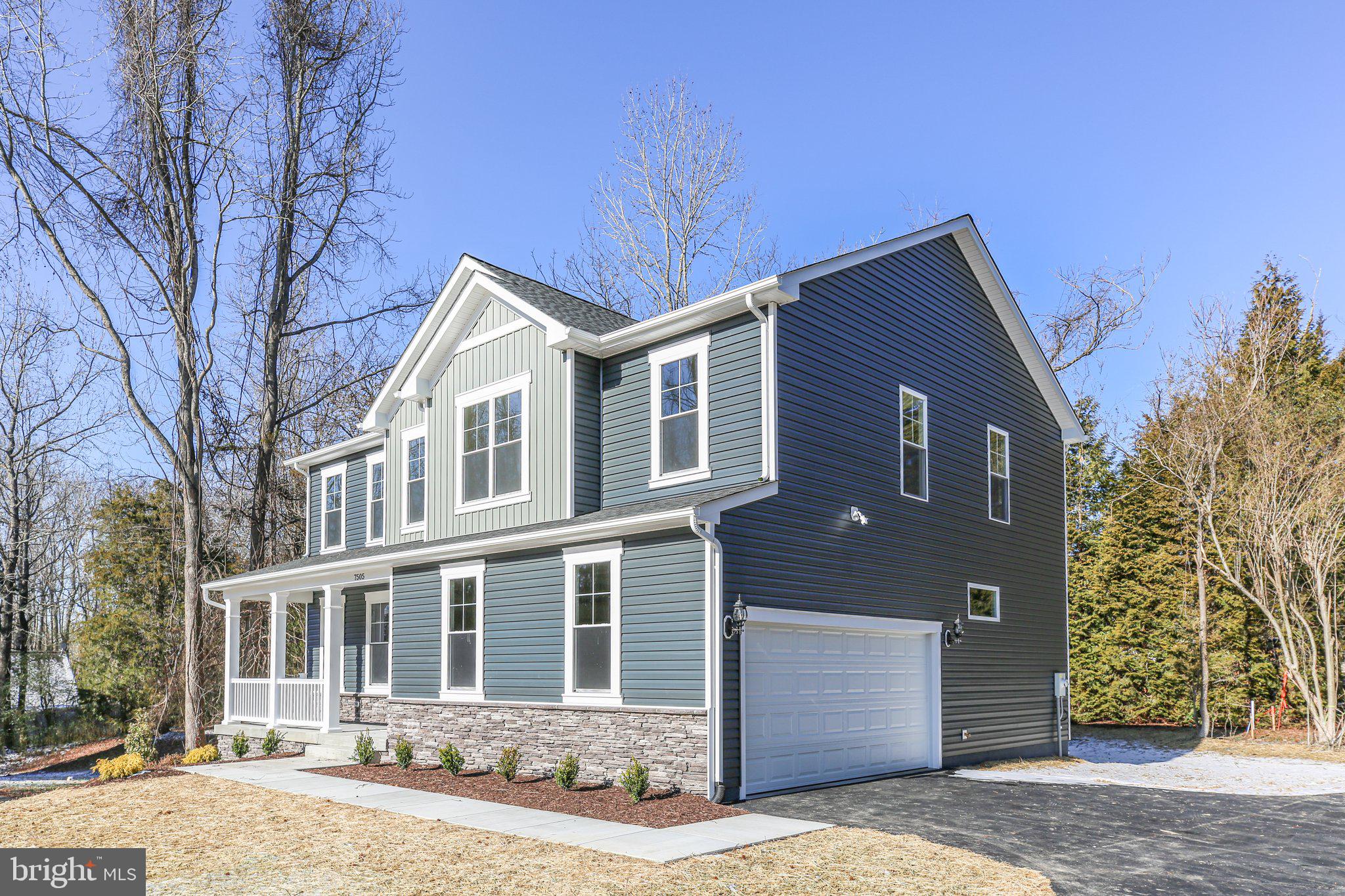 PRESIDENTIAL LAKES - Residential