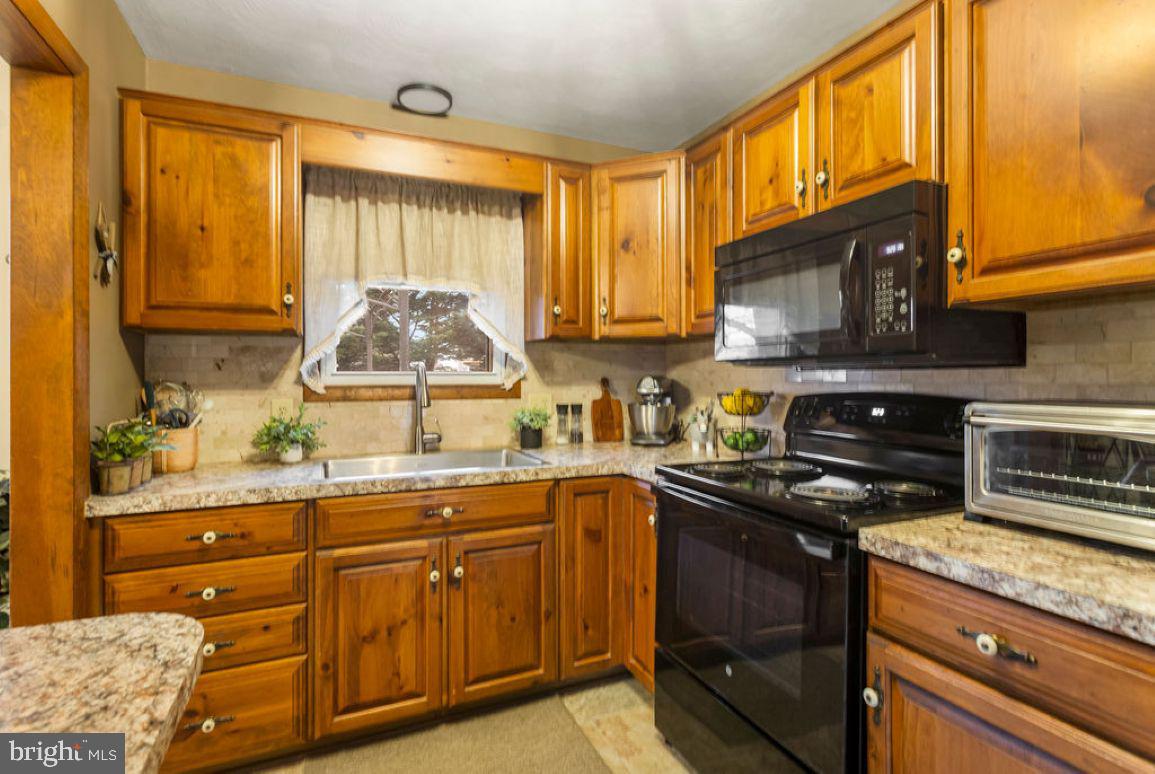 LITTLESTOWN - Residential