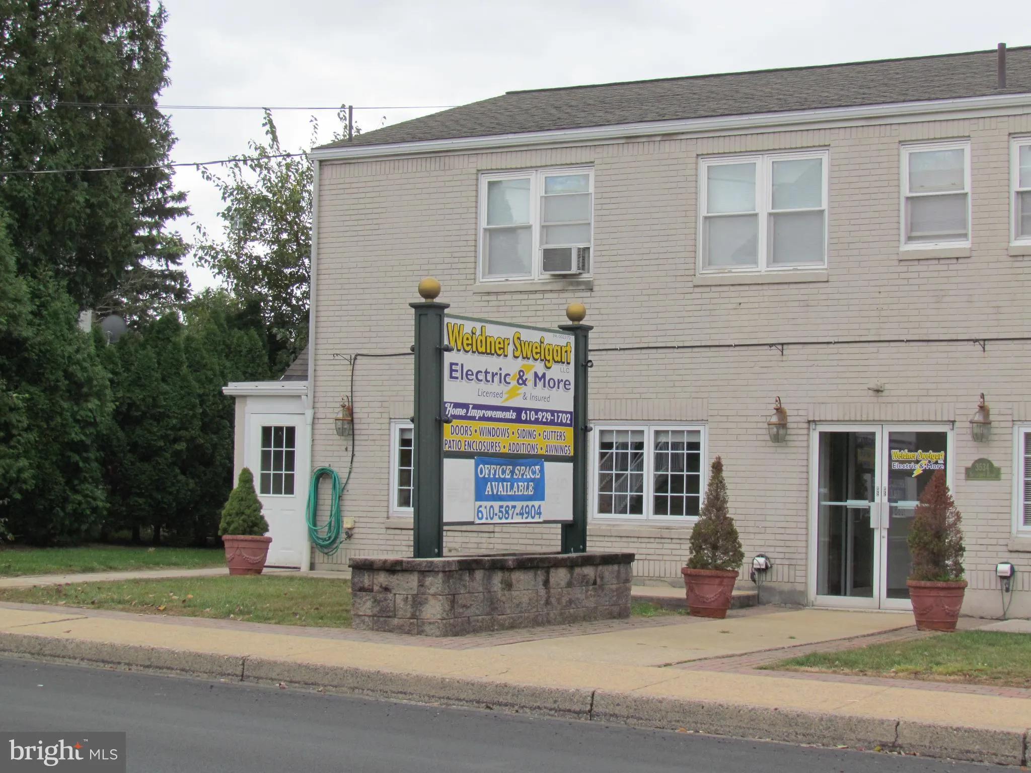 Reading, Pennsylvania 19605, United States, ,Residential,Active,74295