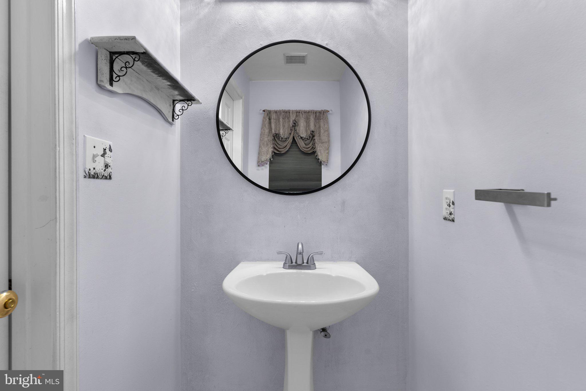 BROOKE MANOR FARMS - Residential