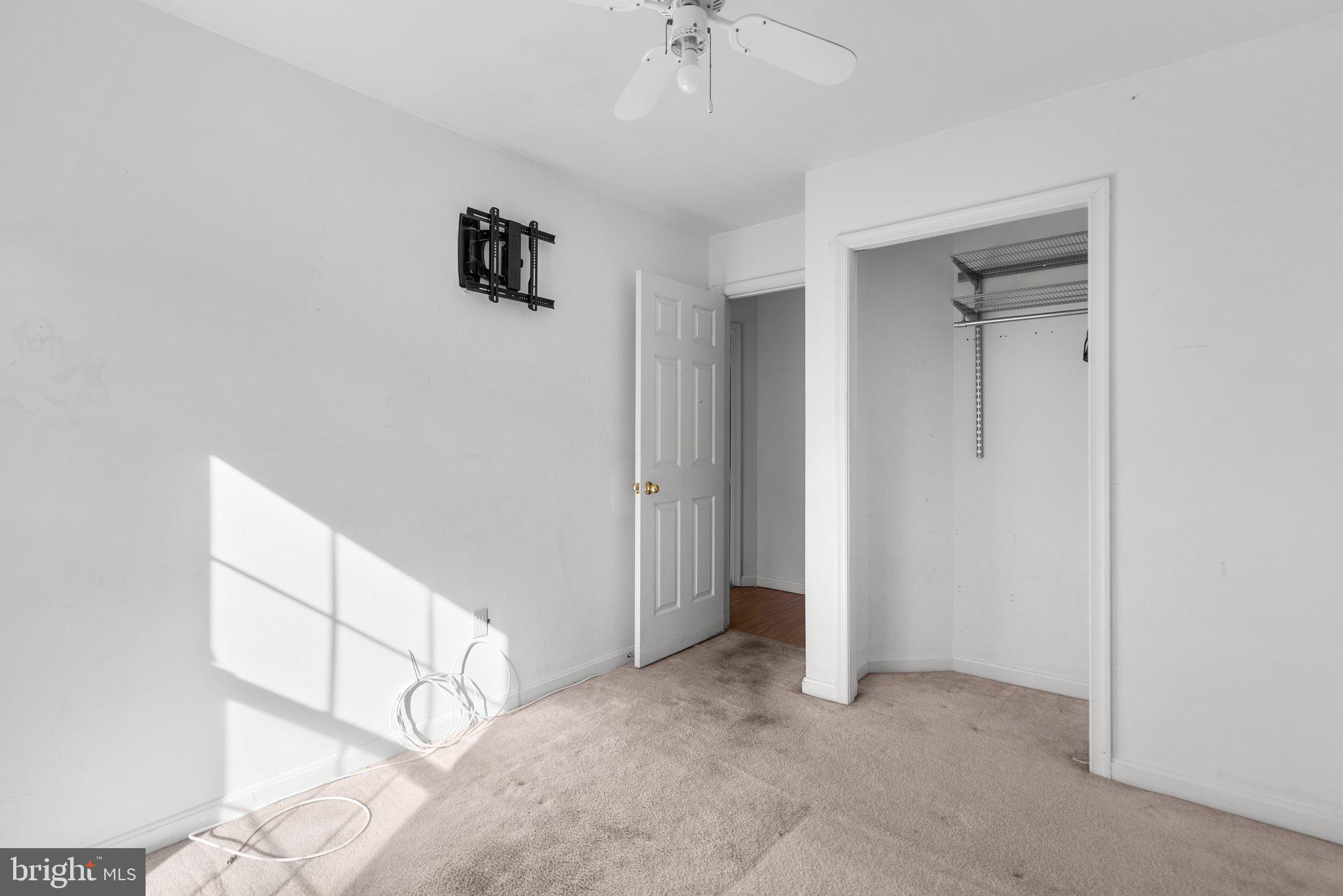 BROOKE MANOR FARMS - Residential