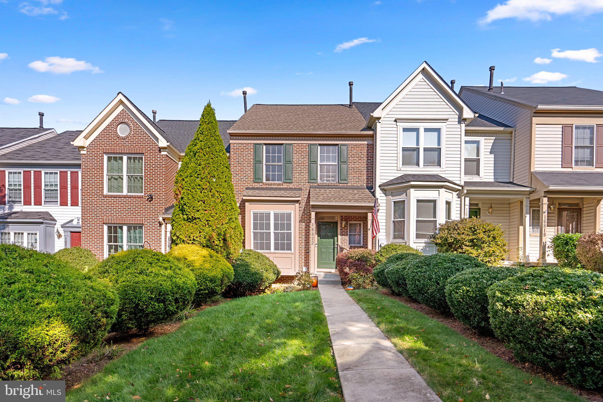 BROOKE MANOR FARMS - Residential