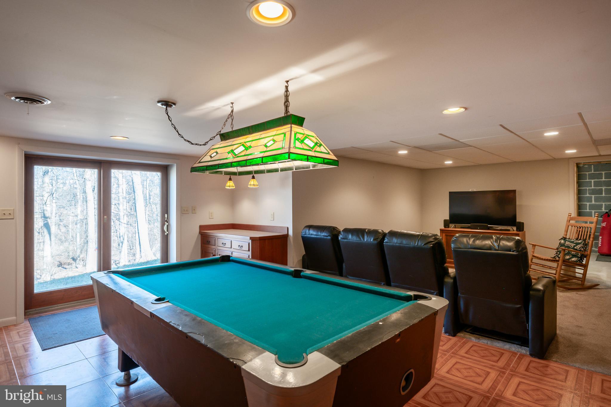 CHARMING RIDGE - Residential