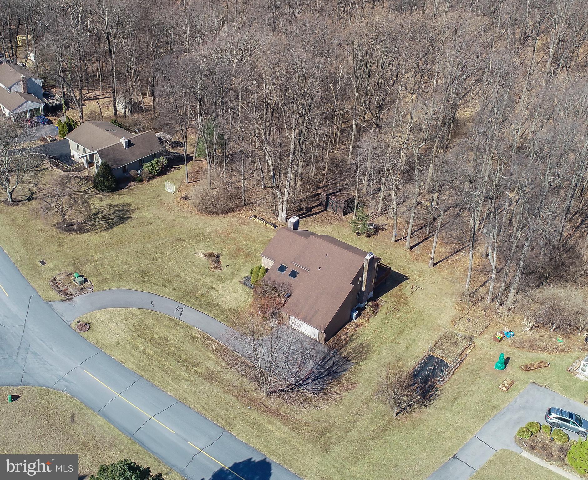 CHARMING RIDGE - Residential