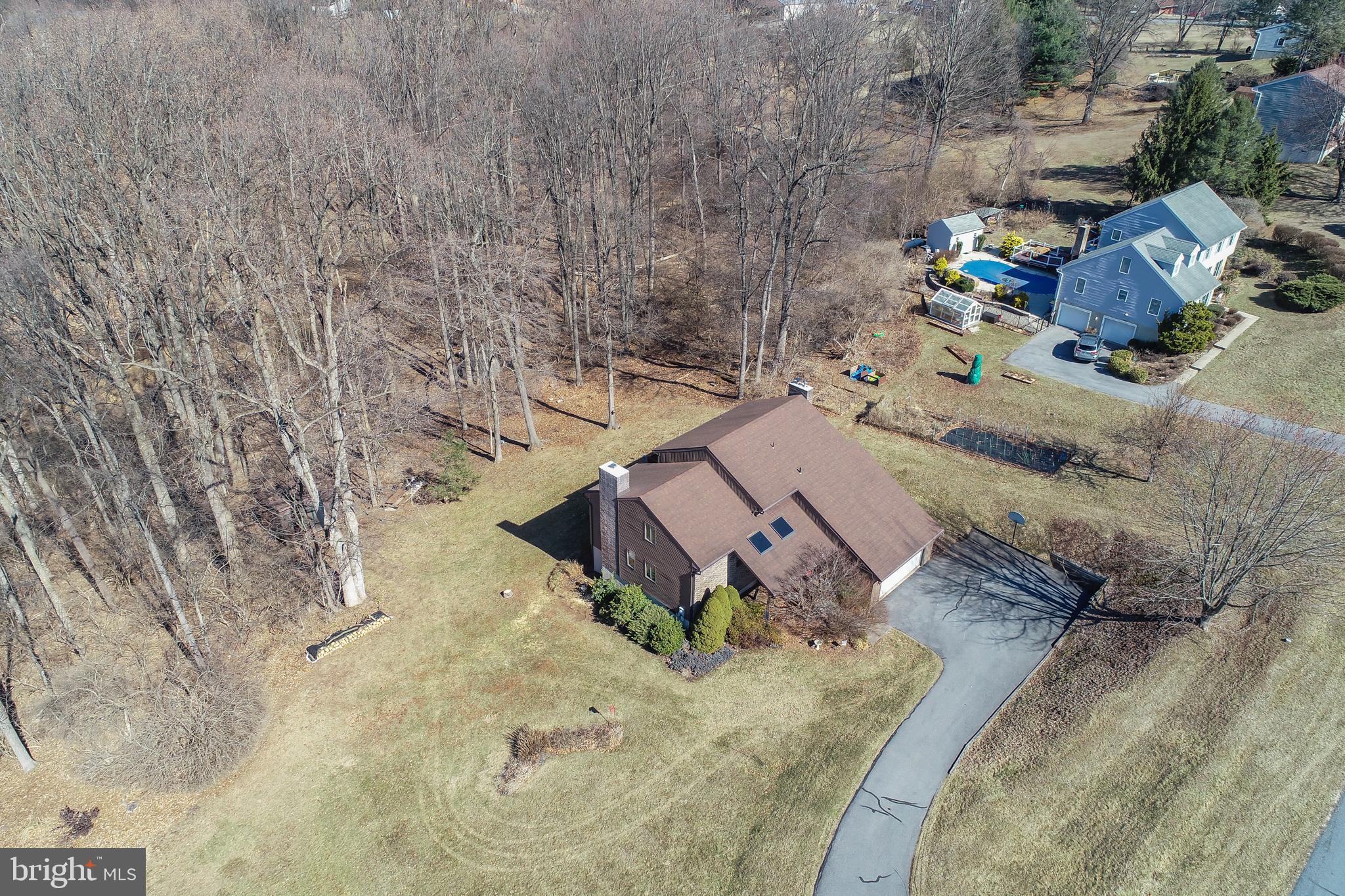 CHARMING RIDGE - Residential