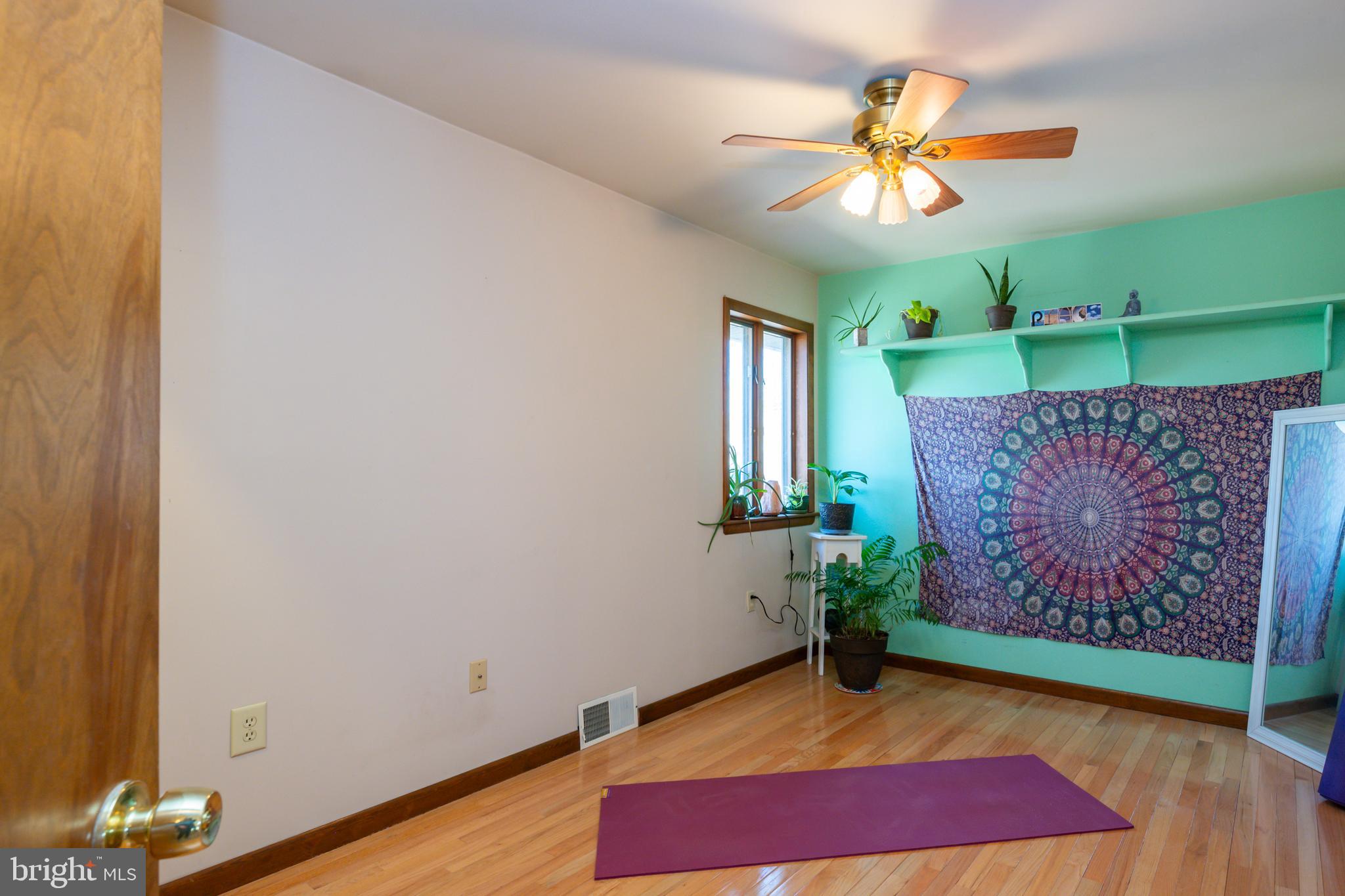 CHARMING RIDGE - Residential