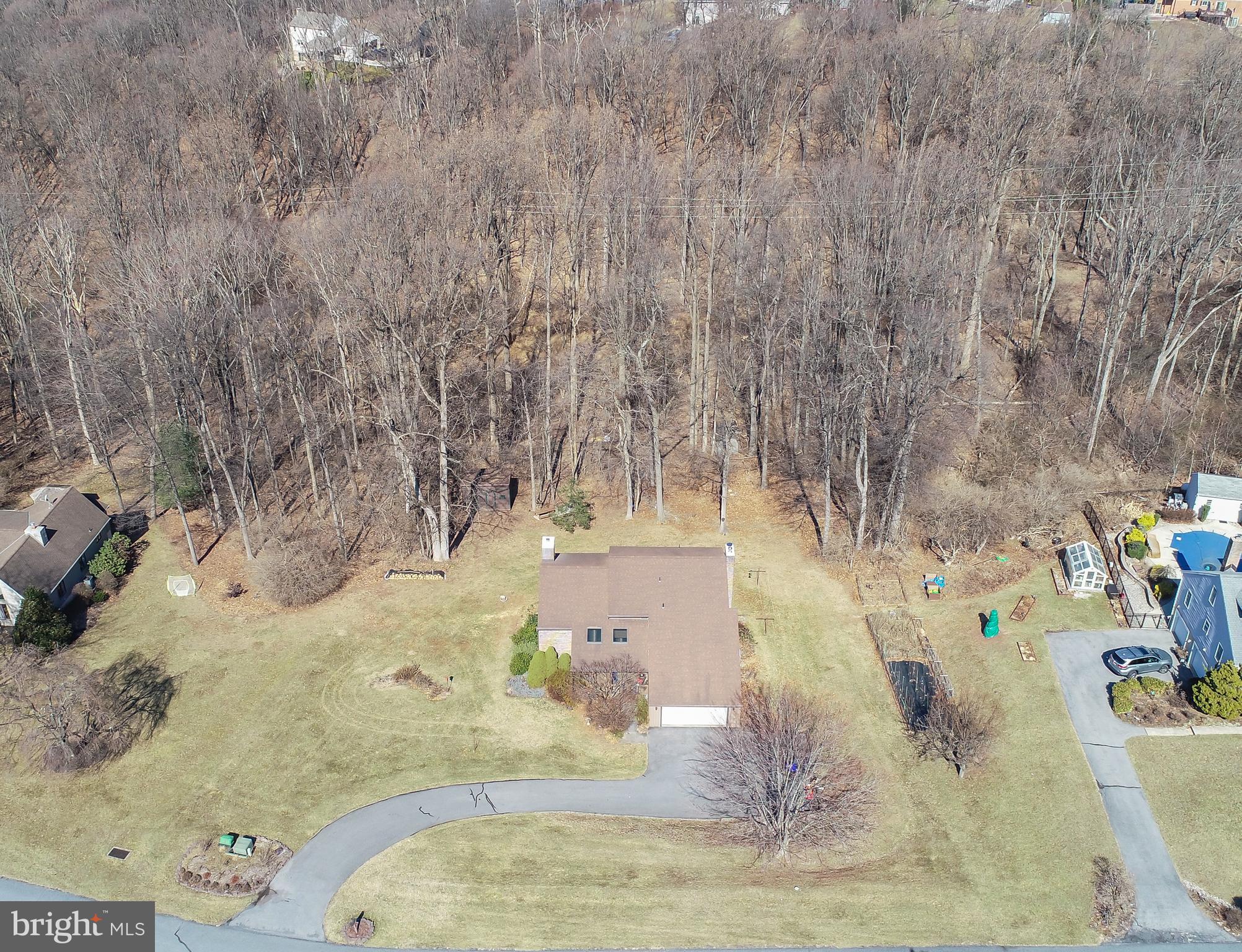 CHARMING RIDGE - Residential