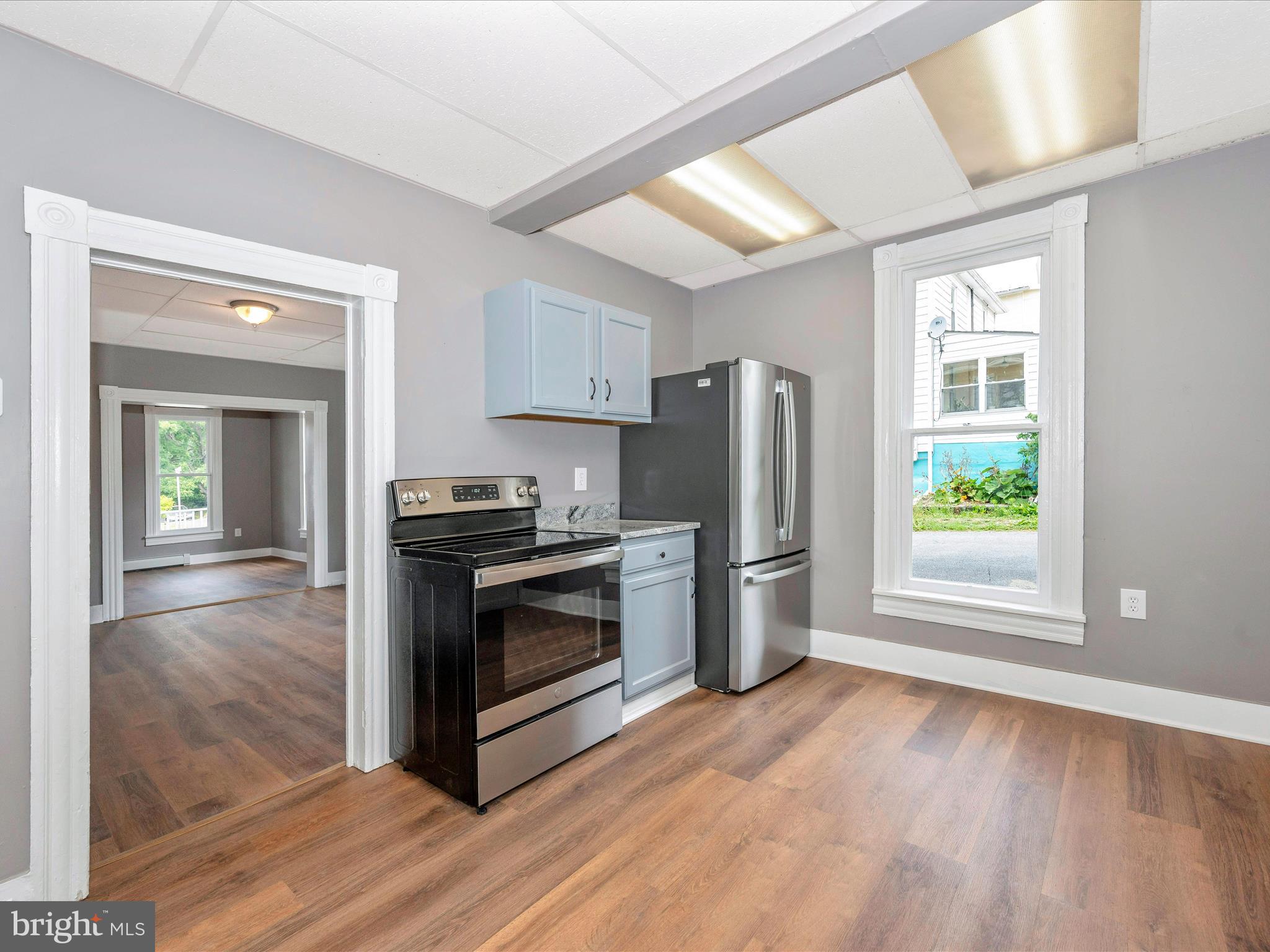 BRUNSWICK - Residential