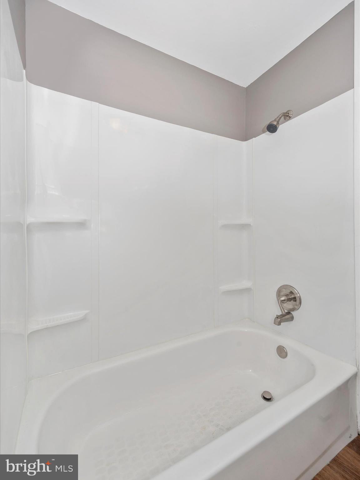 BRUNSWICK - Residential