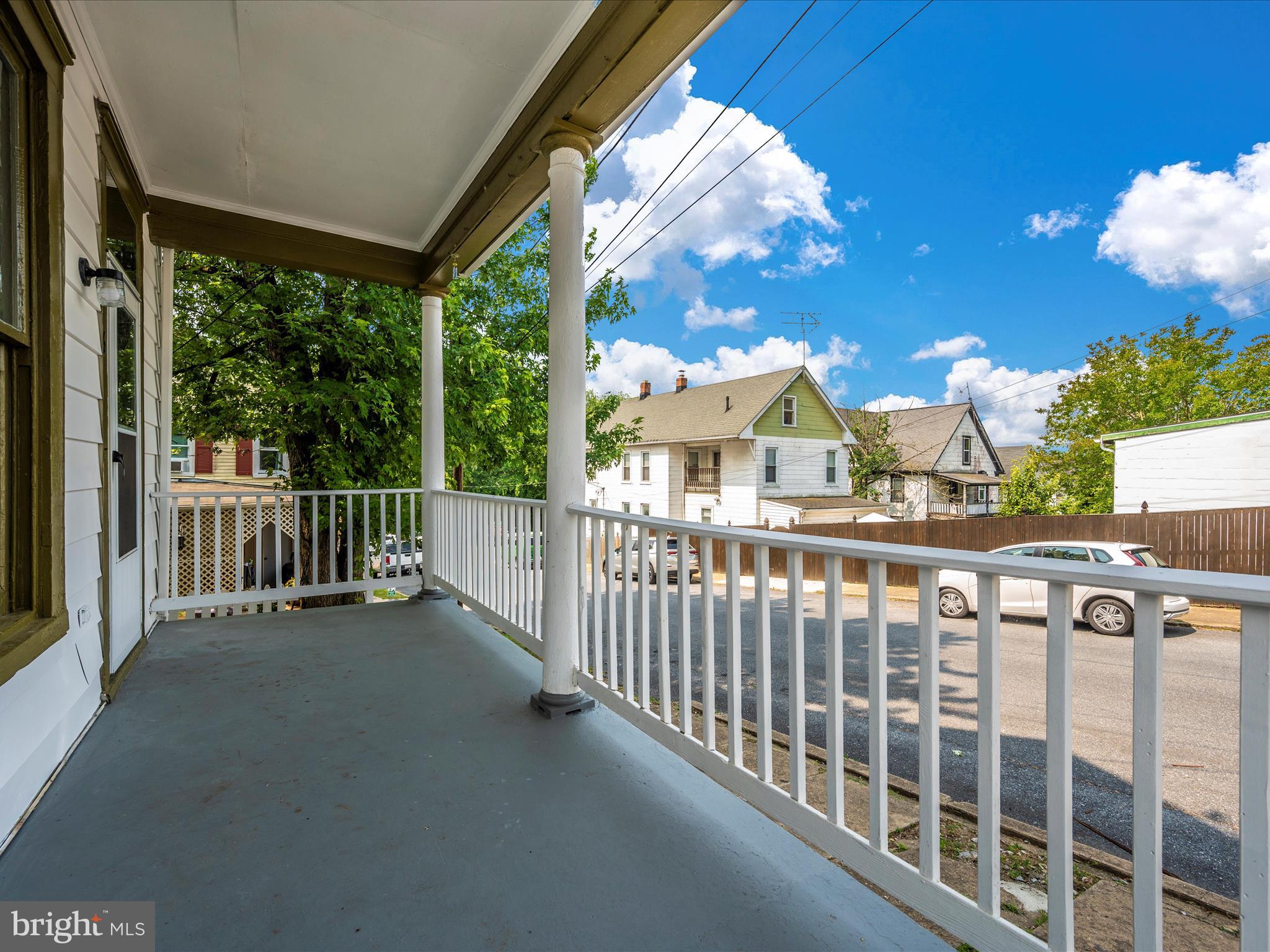 BRUNSWICK - Residential