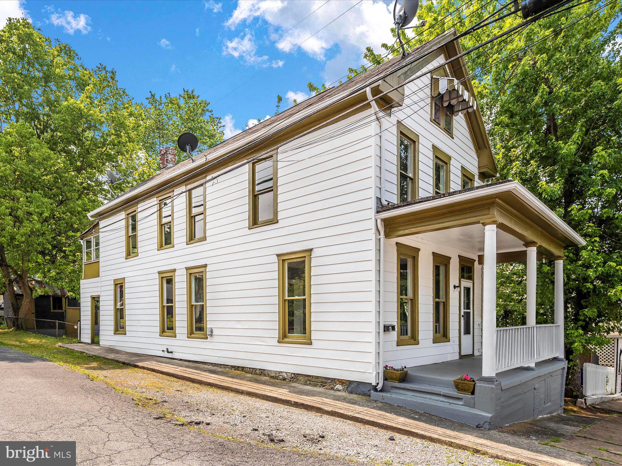 BRUNSWICK - Residential