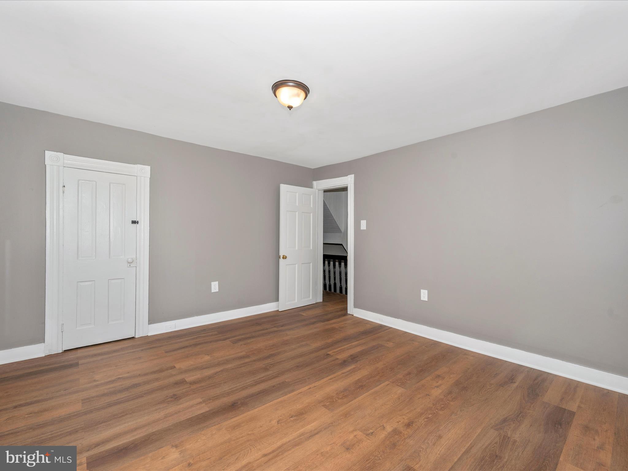 BRUNSWICK - Residential