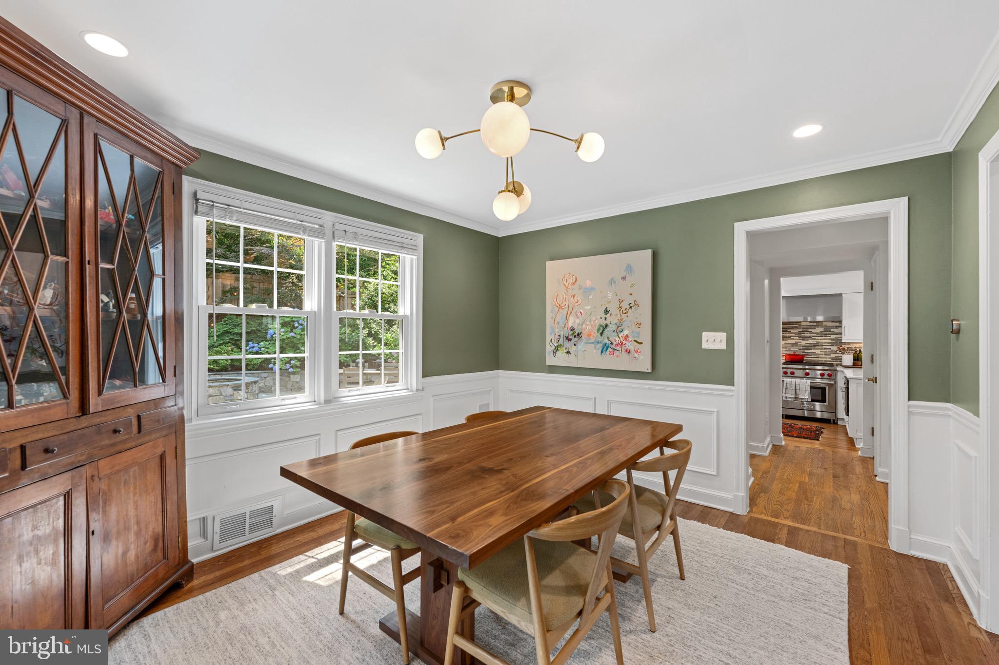 WOODACRES - Residential