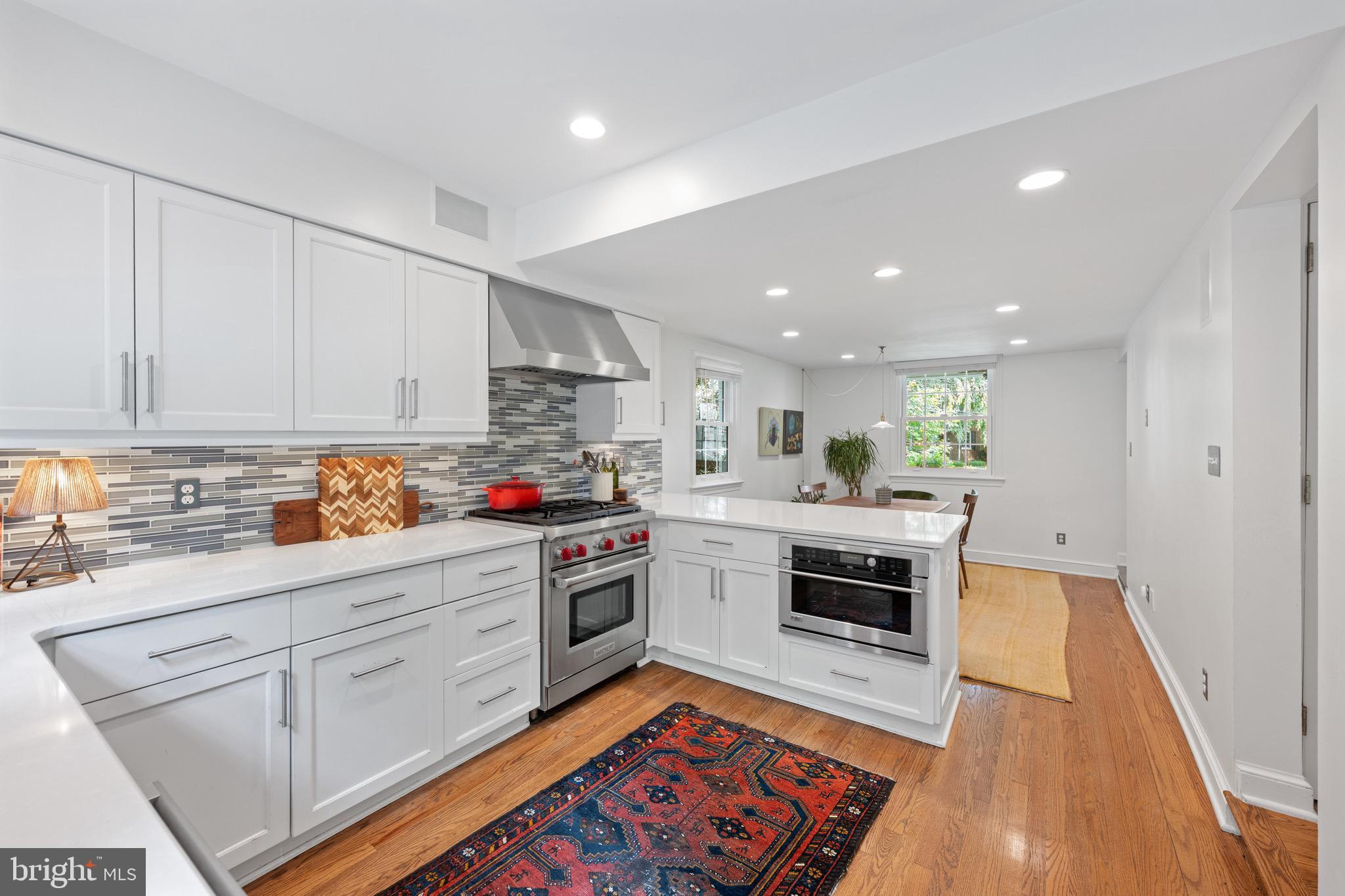 WOODACRES - Residential