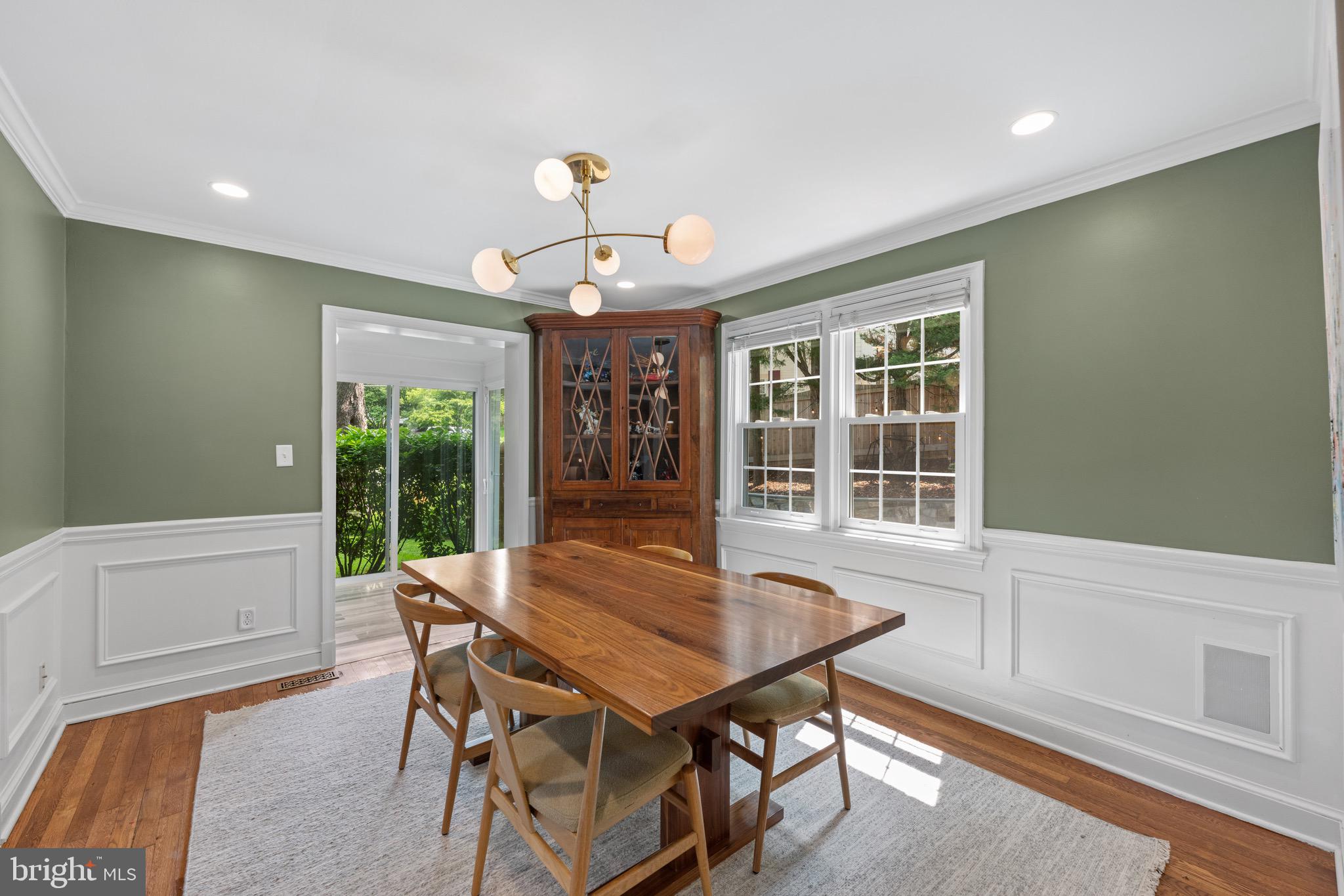 WOODACRES - Residential