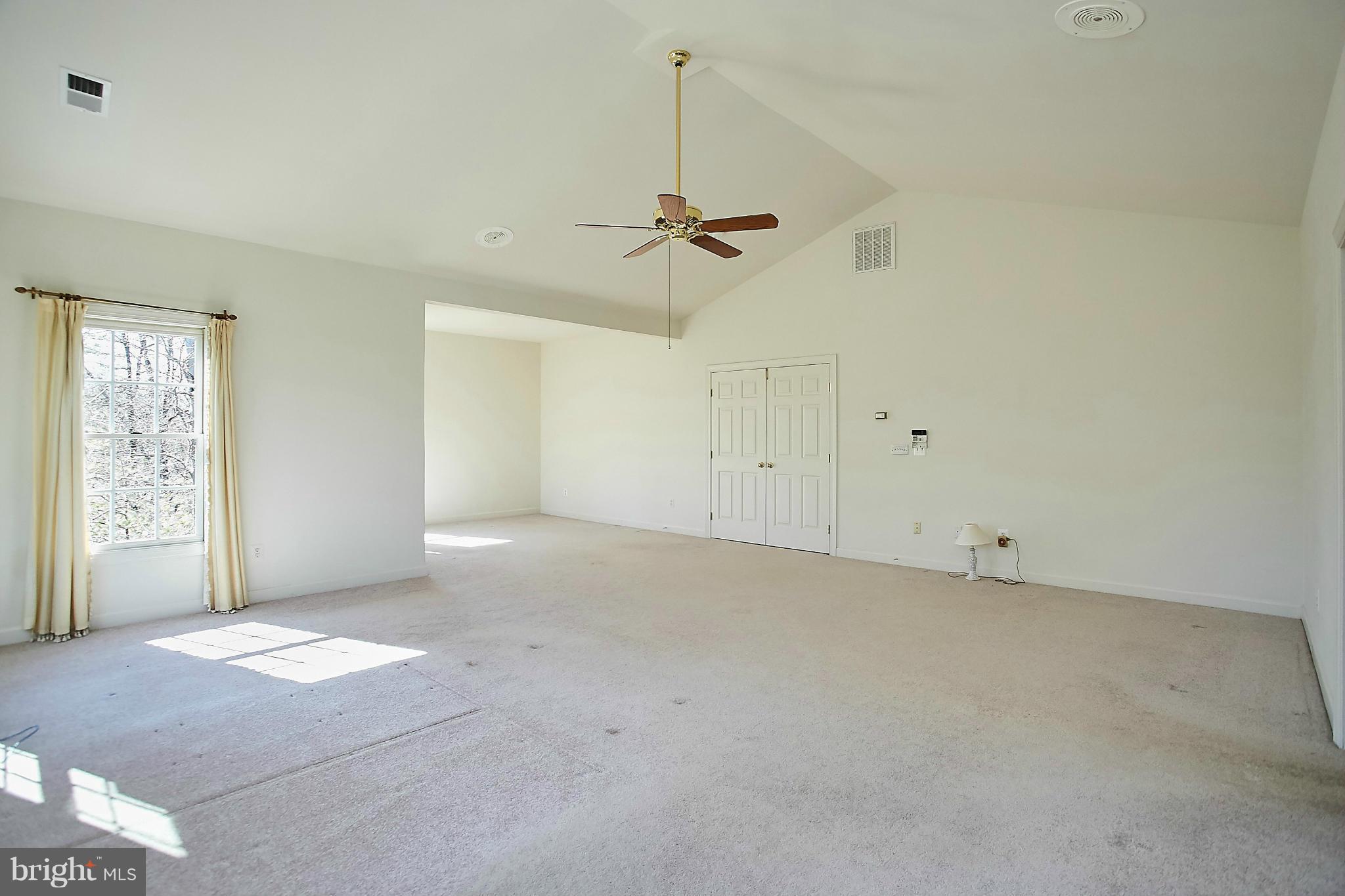 RIDGES OF ALEXANDRIA - Residential